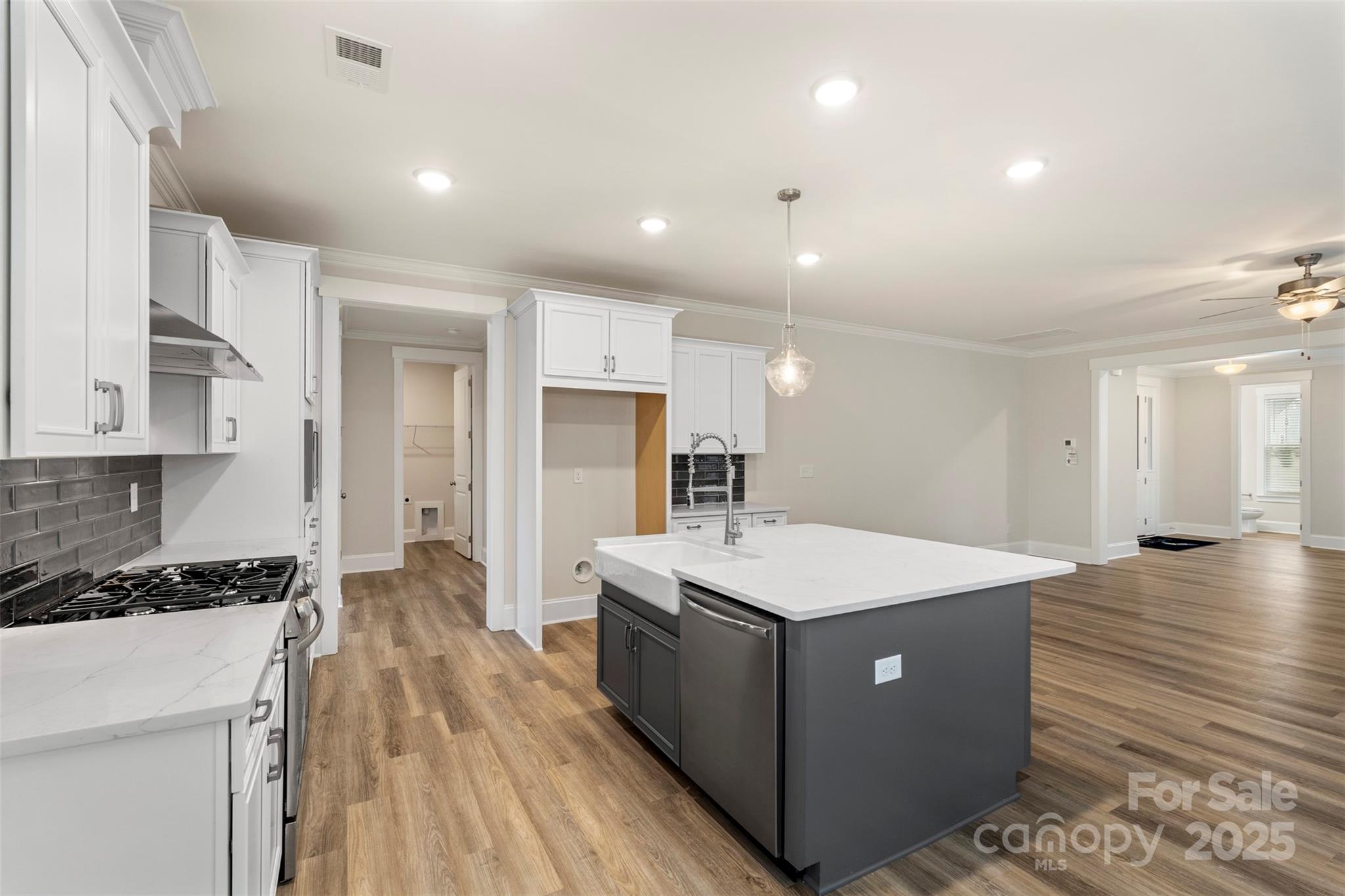 Riverwalk - Residential