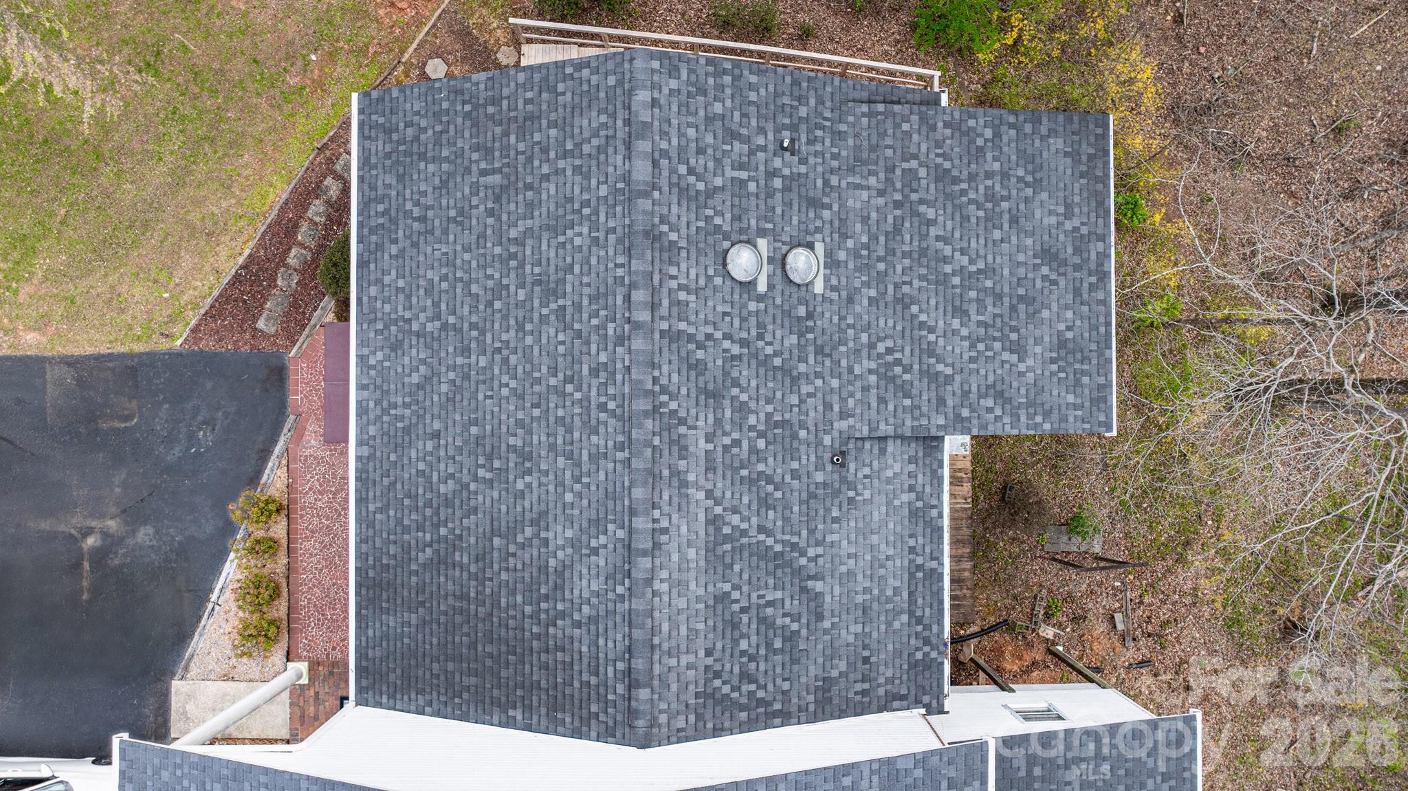 Laurelwood - Residential