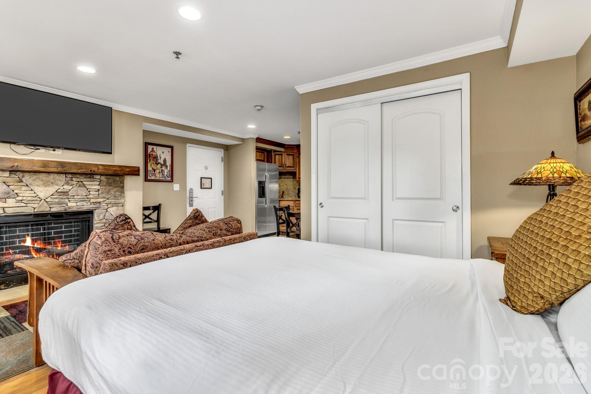 Residences At Biltmore - Residential