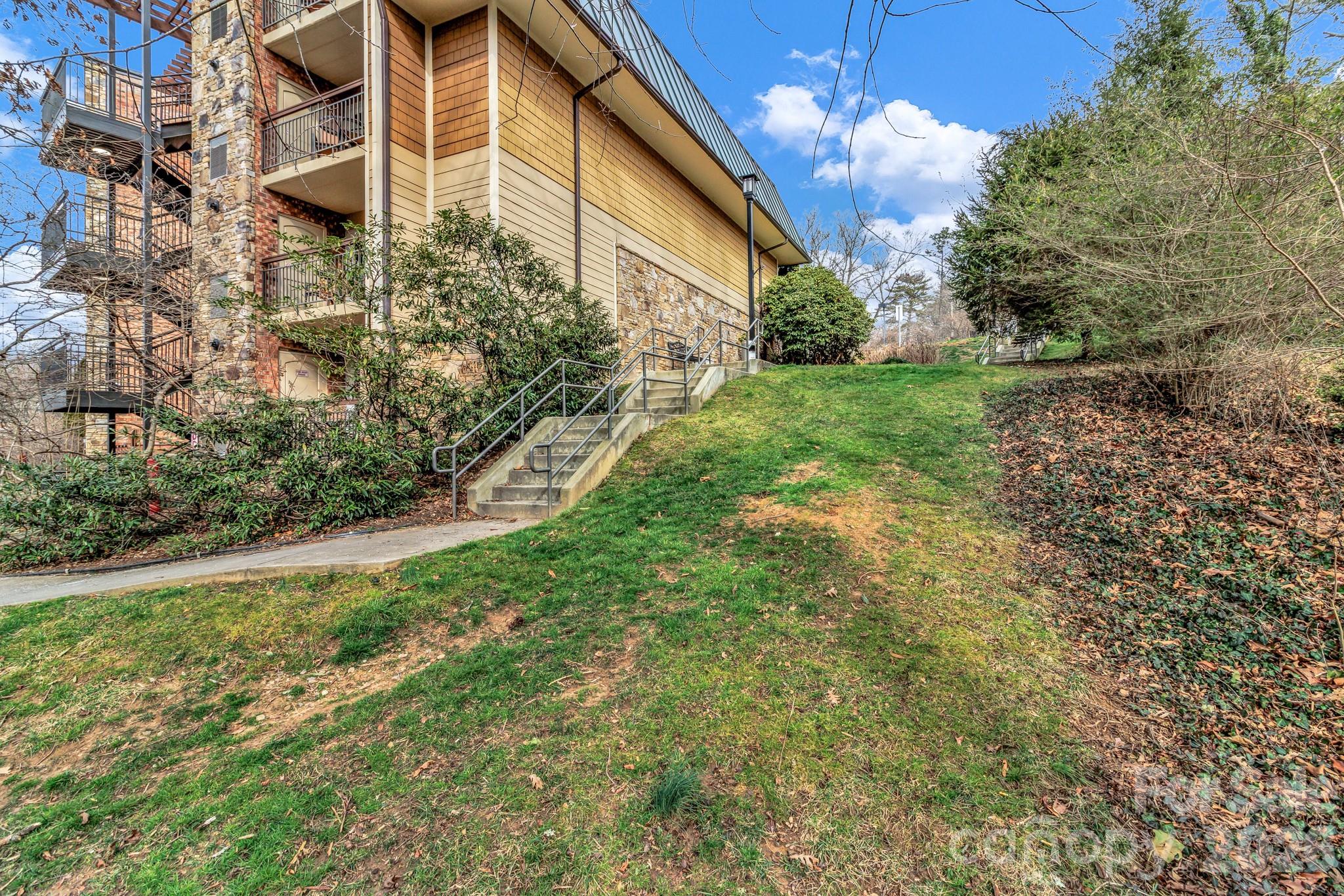 Residences At Biltmore - Residential