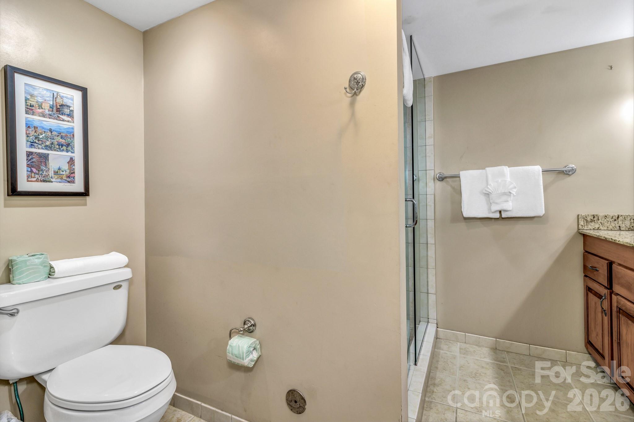 Residences At Biltmore - Residential