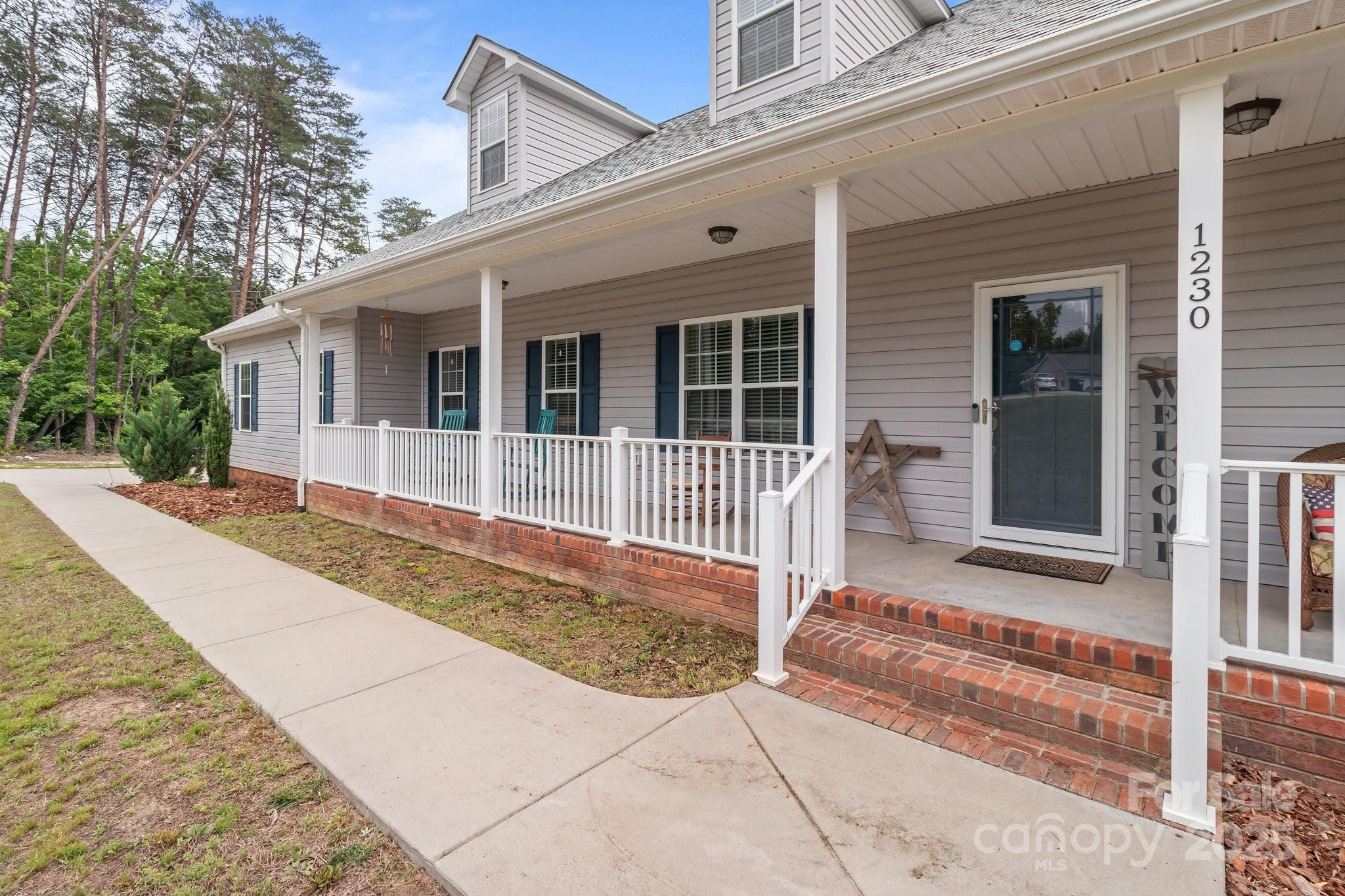 1230 Long Creek Lane