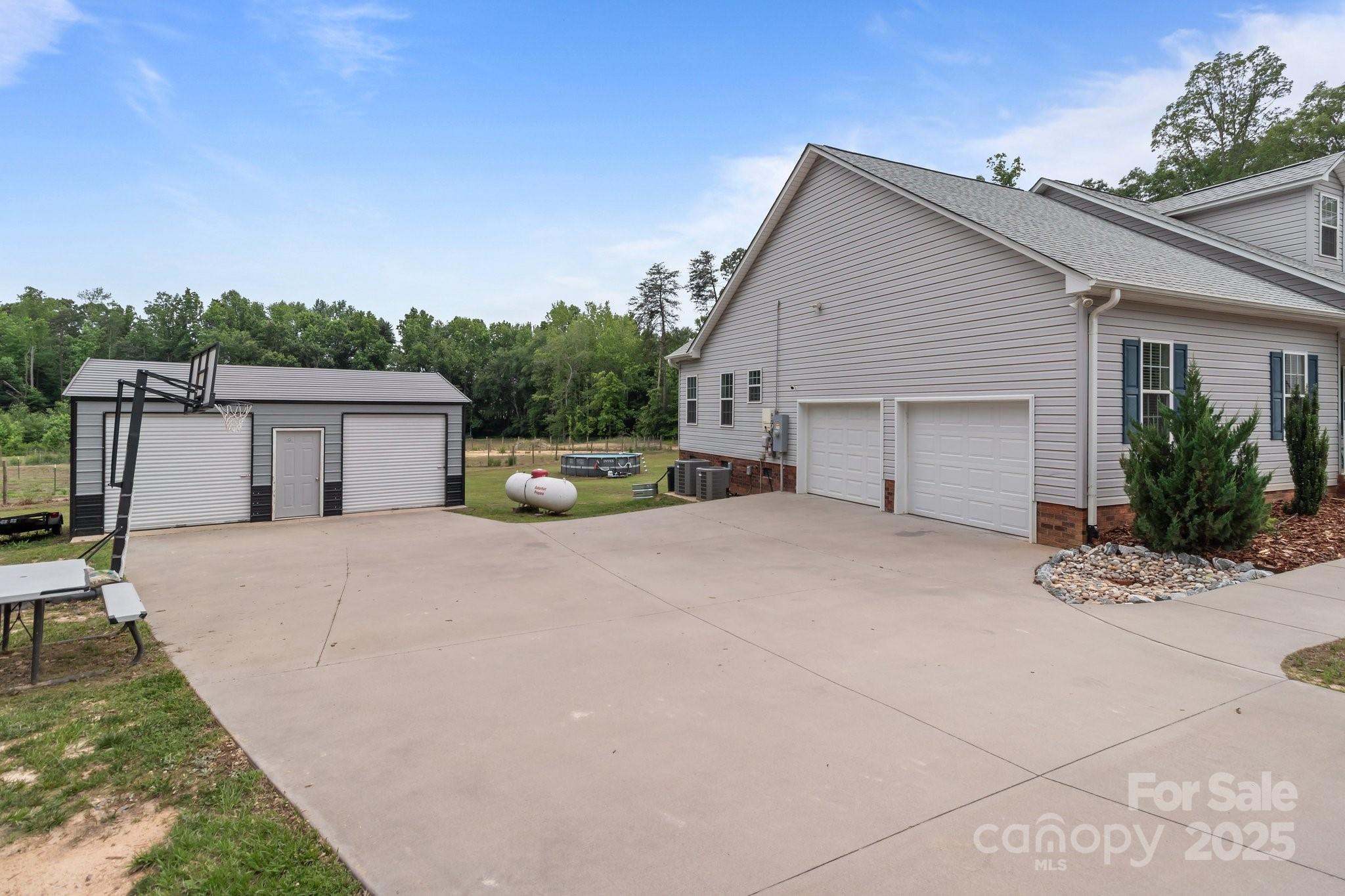 1230 Long Creek Lane