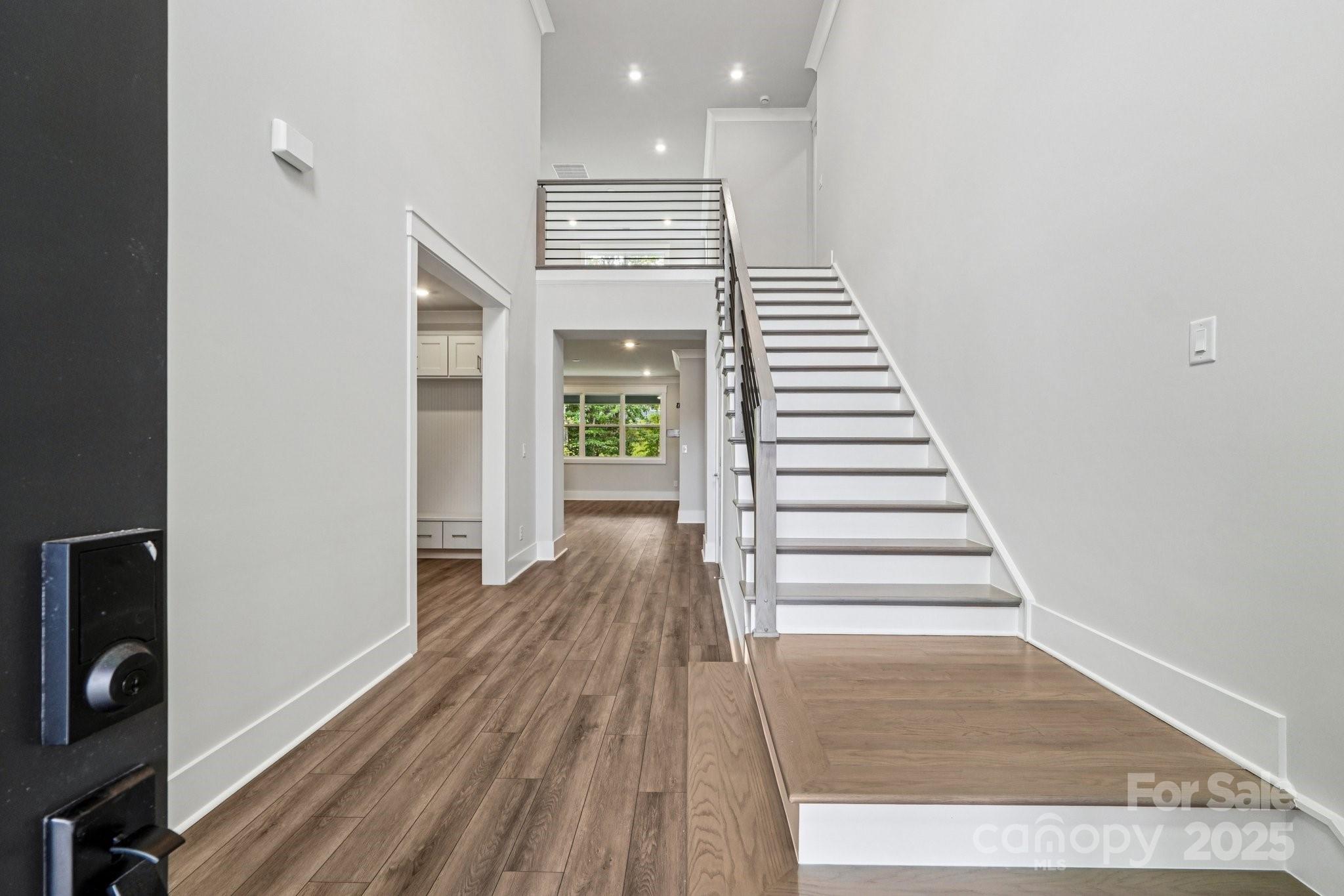 558 Tonka Path