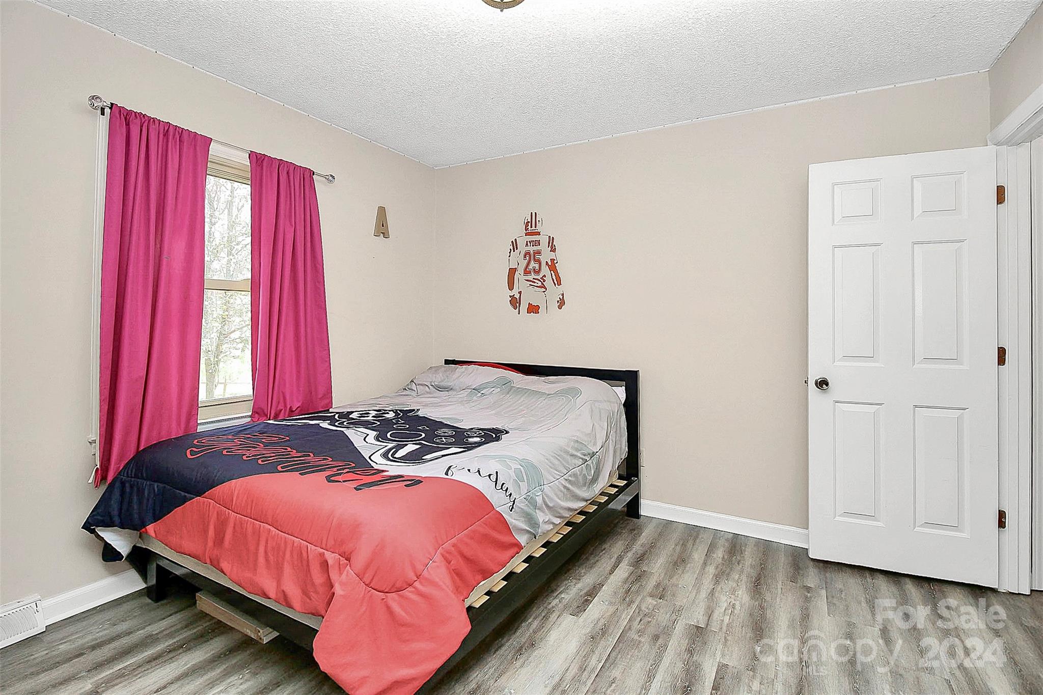 Country Oaks - Residential