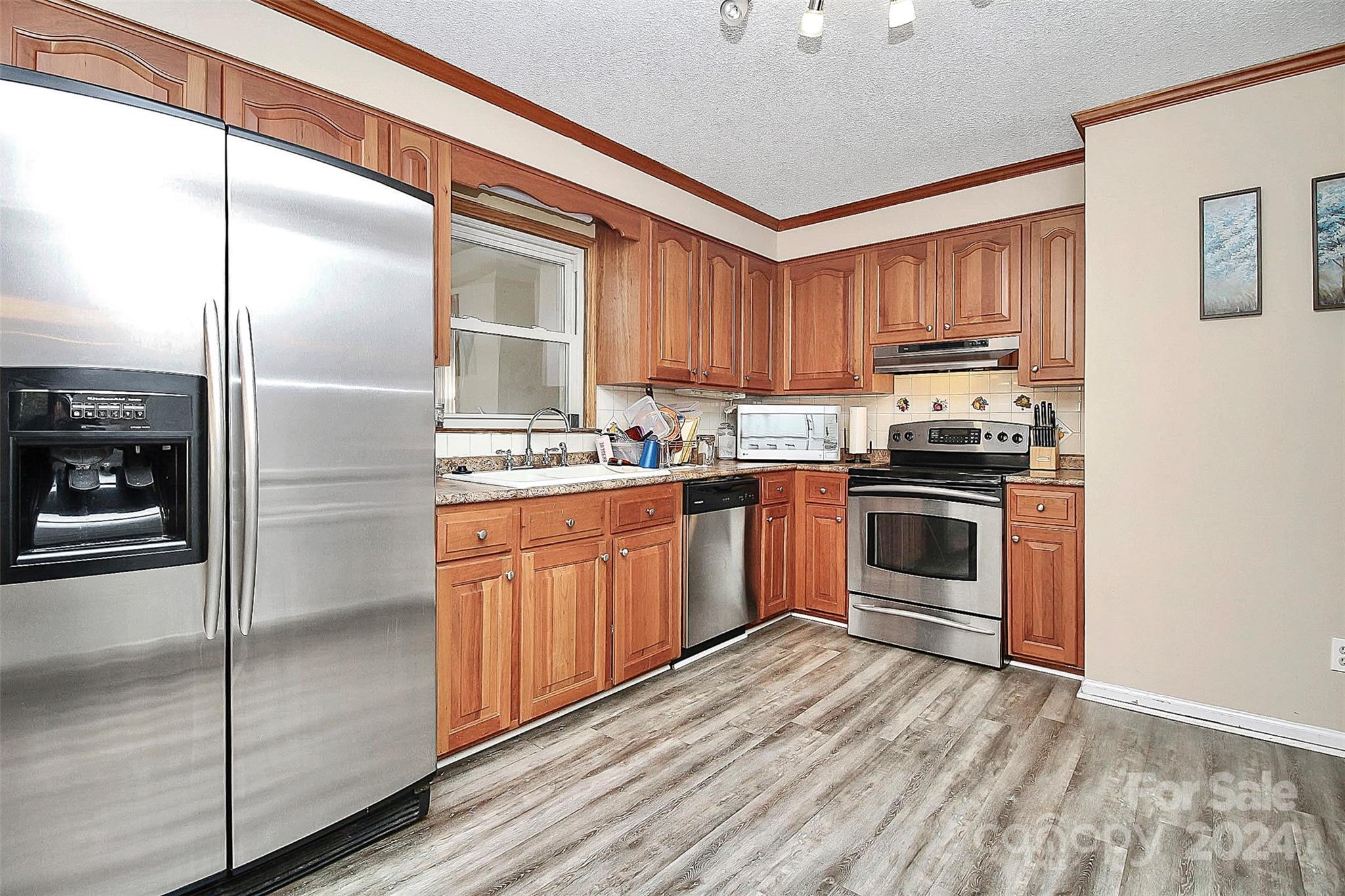 Country Oaks - Residential