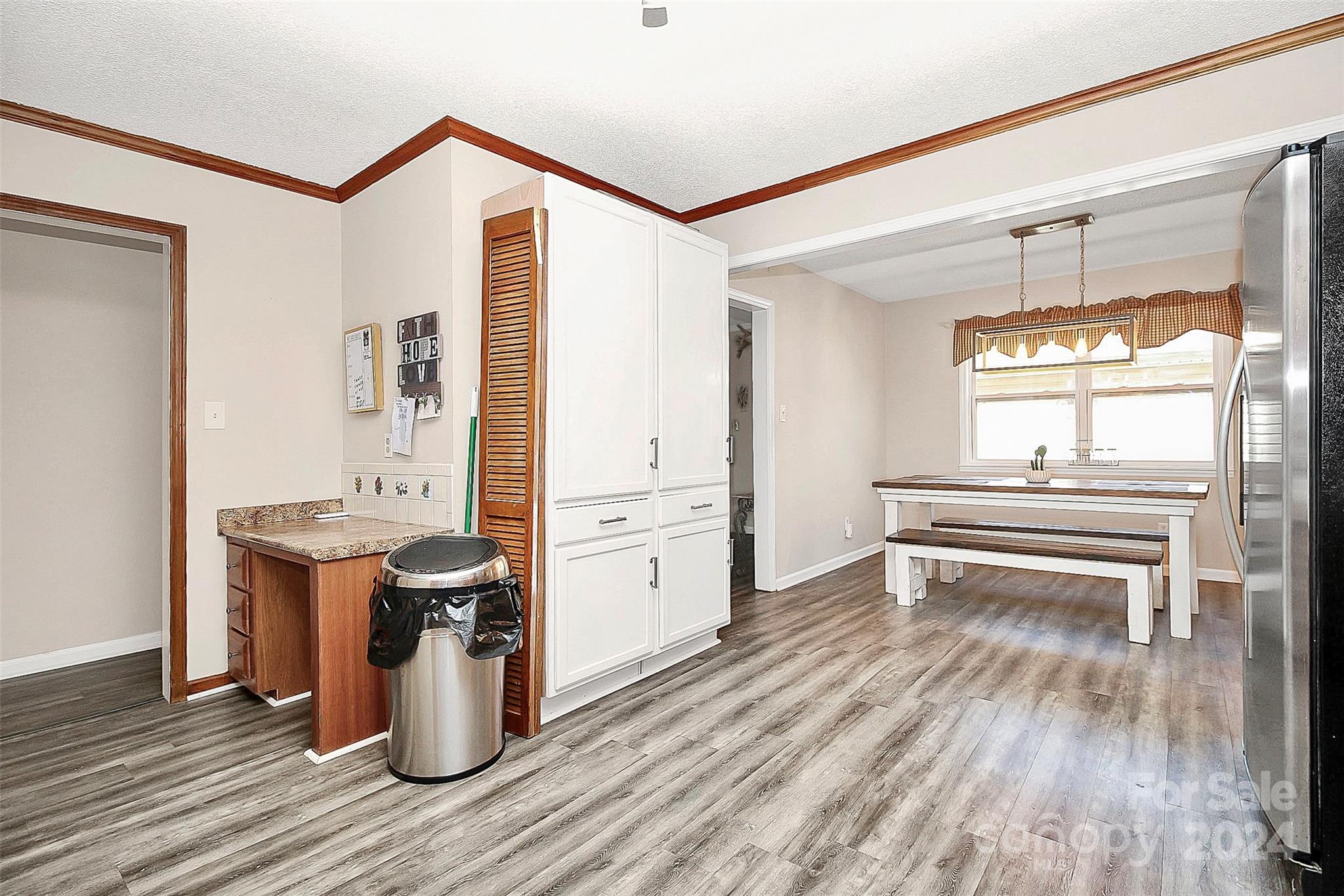 Country Oaks - Residential