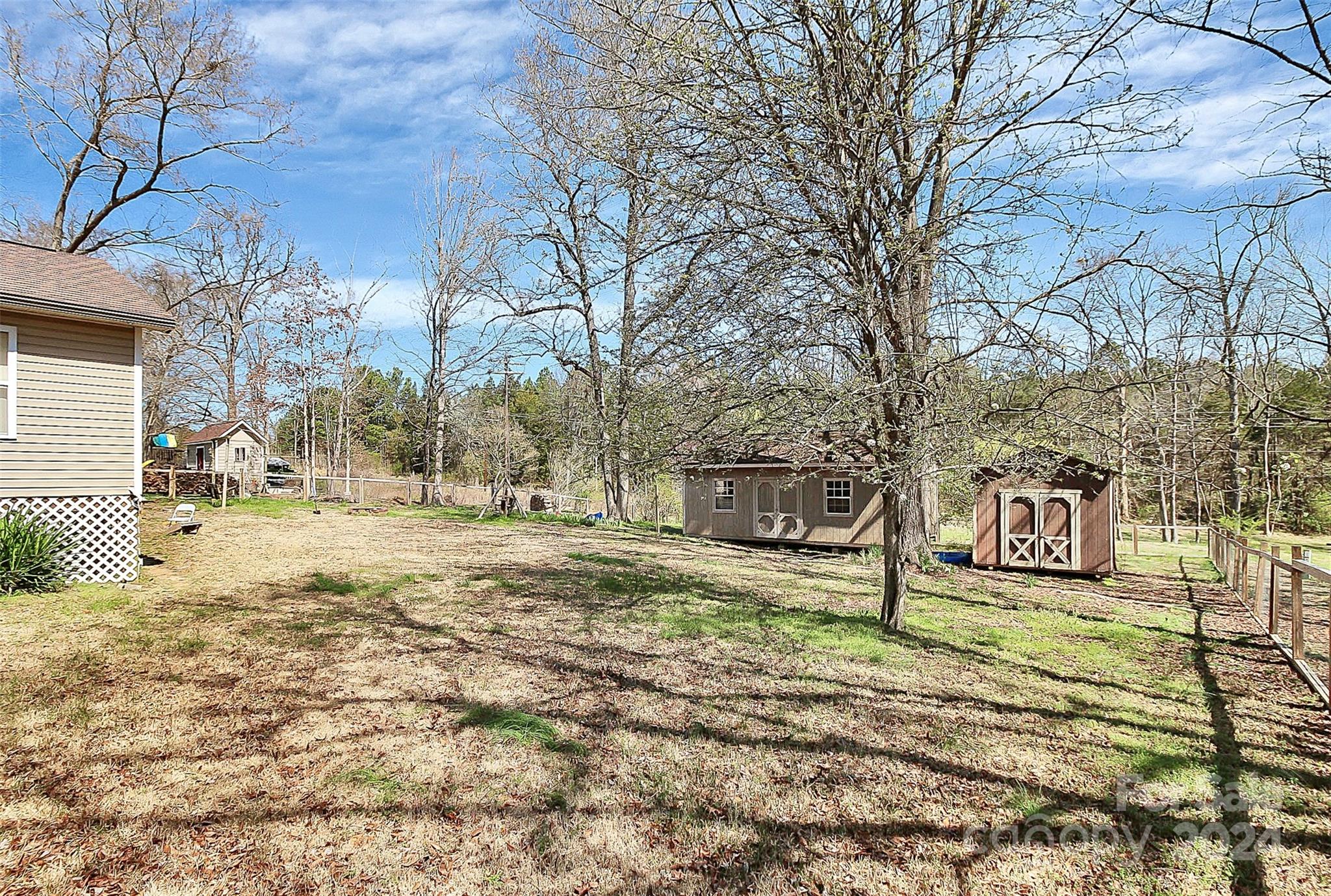 Country Oaks - Residential