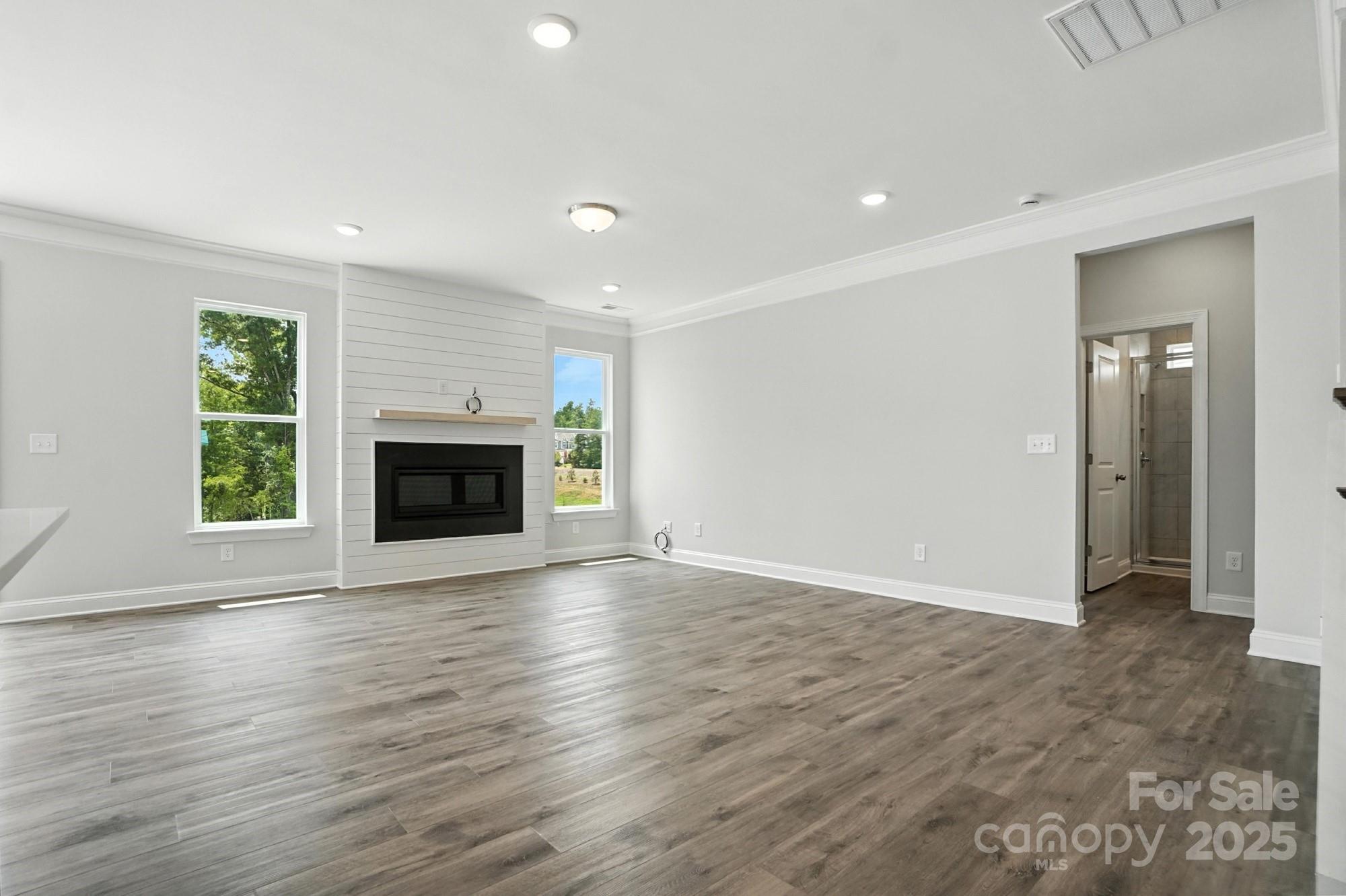 2017 Embassy Court 51