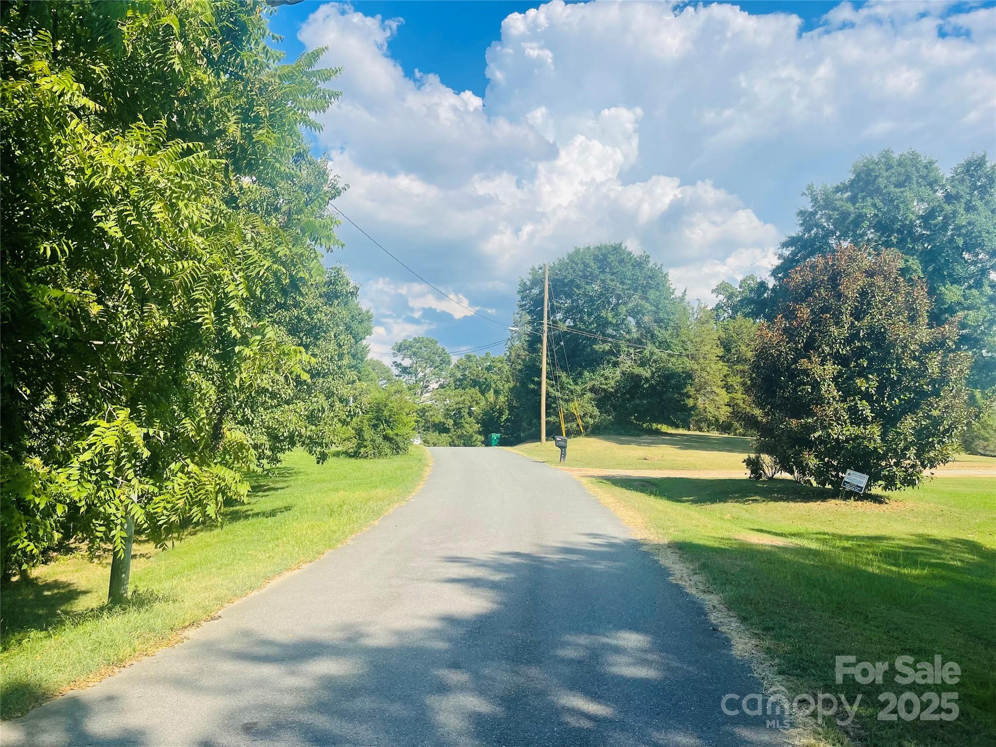 2616 Wildlife Road