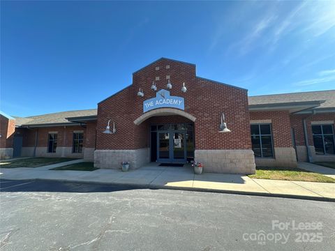 5901 Nations Ford Road Charlotte NC 28217