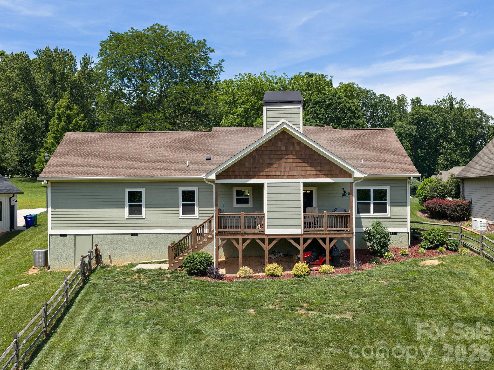 4 Farm Pond Lane