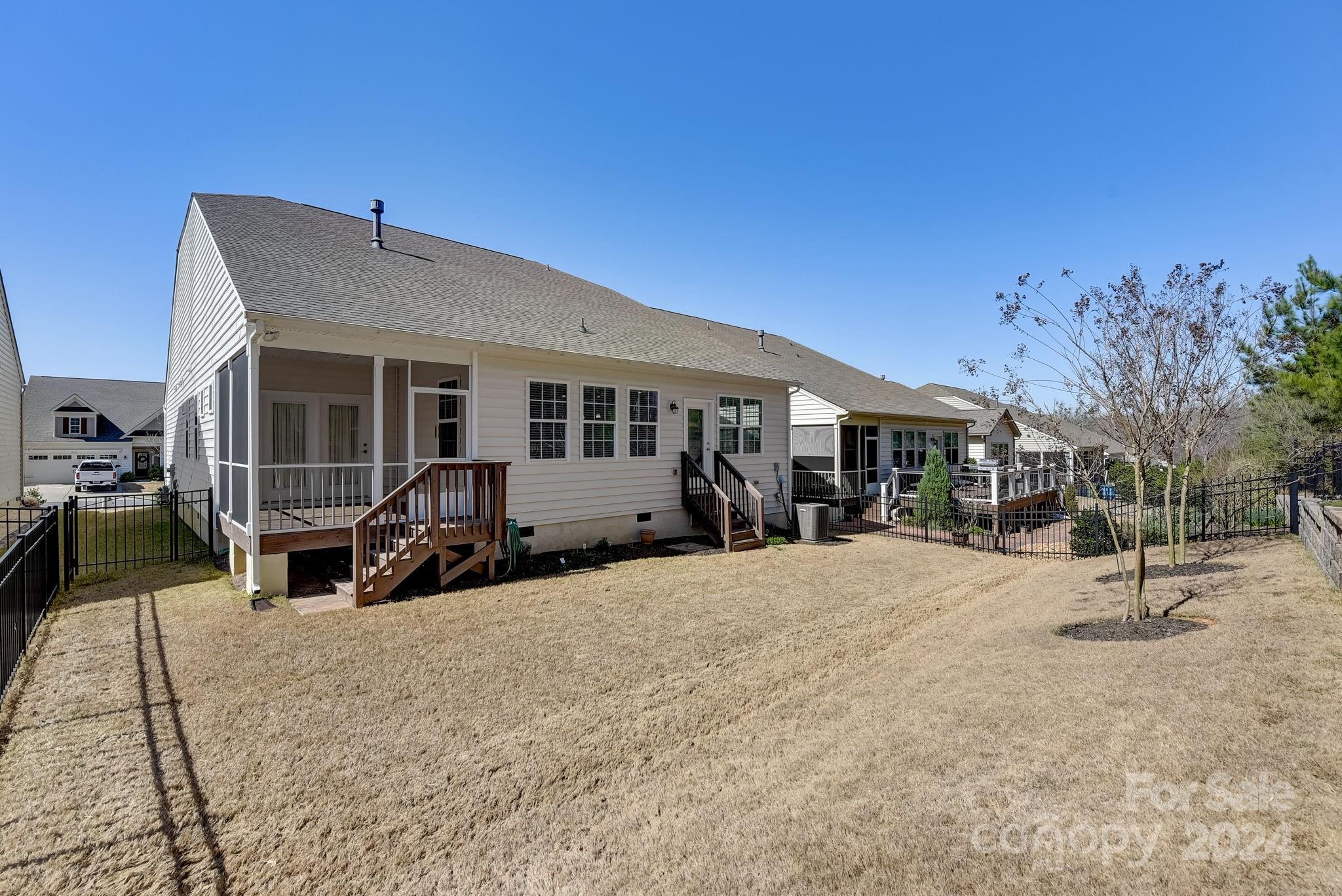 Waterside At The Catawba - Residential