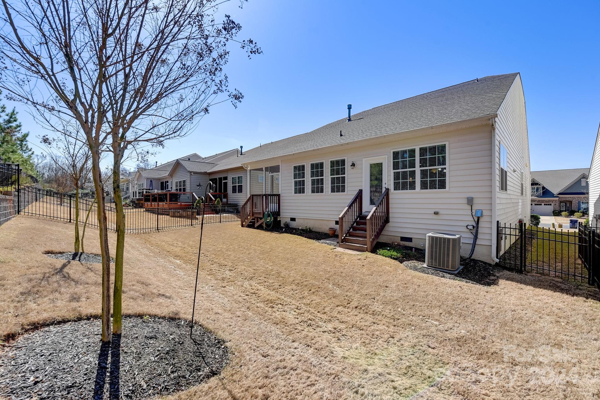 Waterside At The Catawba - Residential