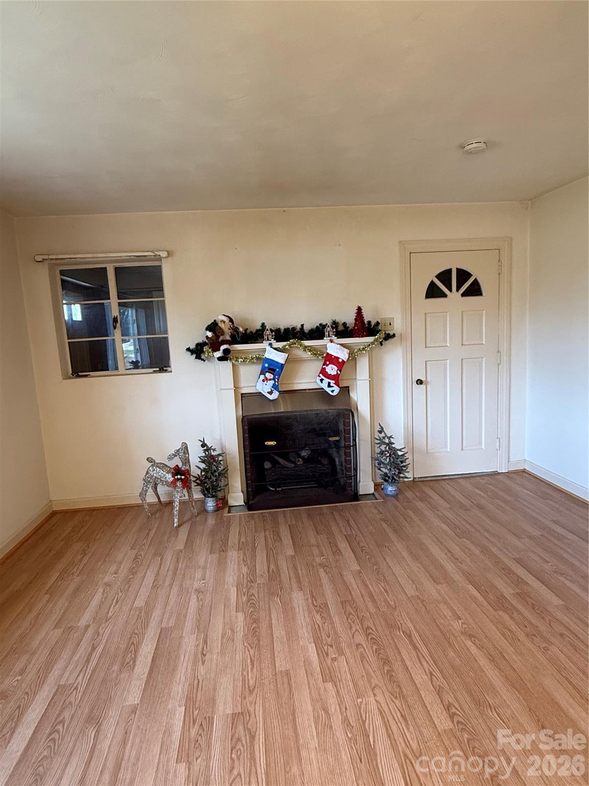 Pink Eckard Estate - Residential