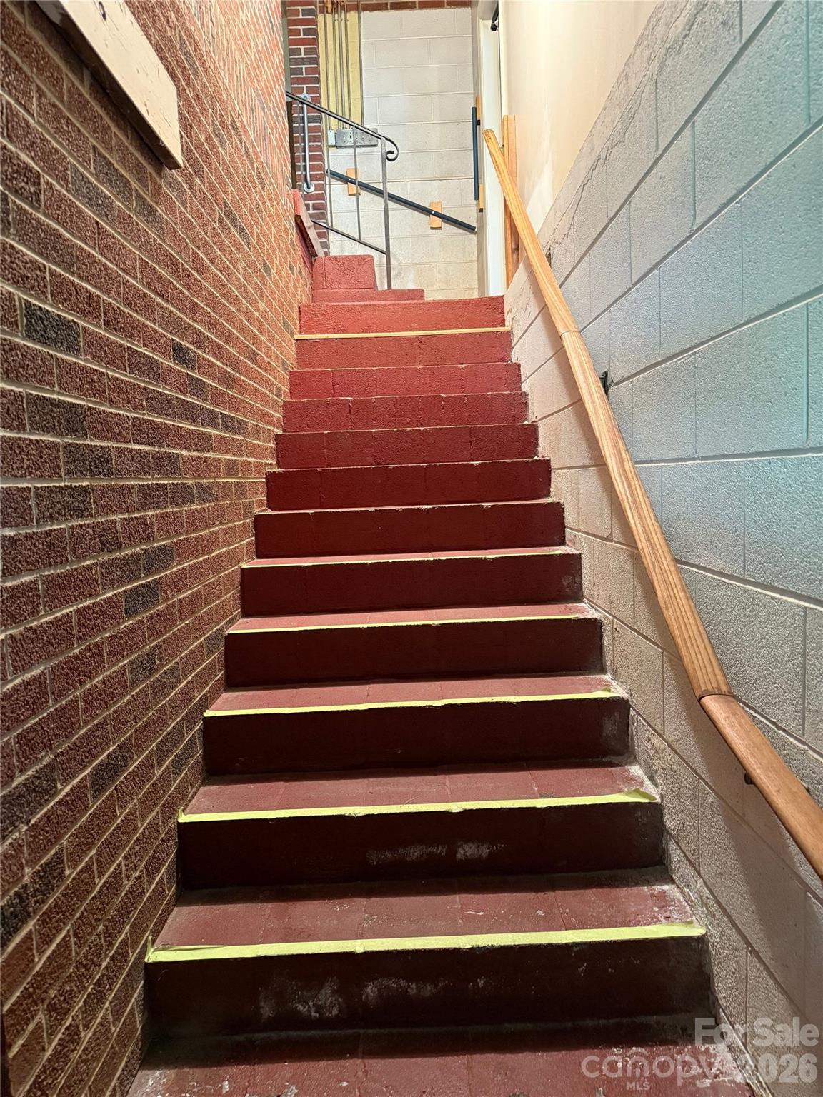 Pink Eckard Estate - Residential