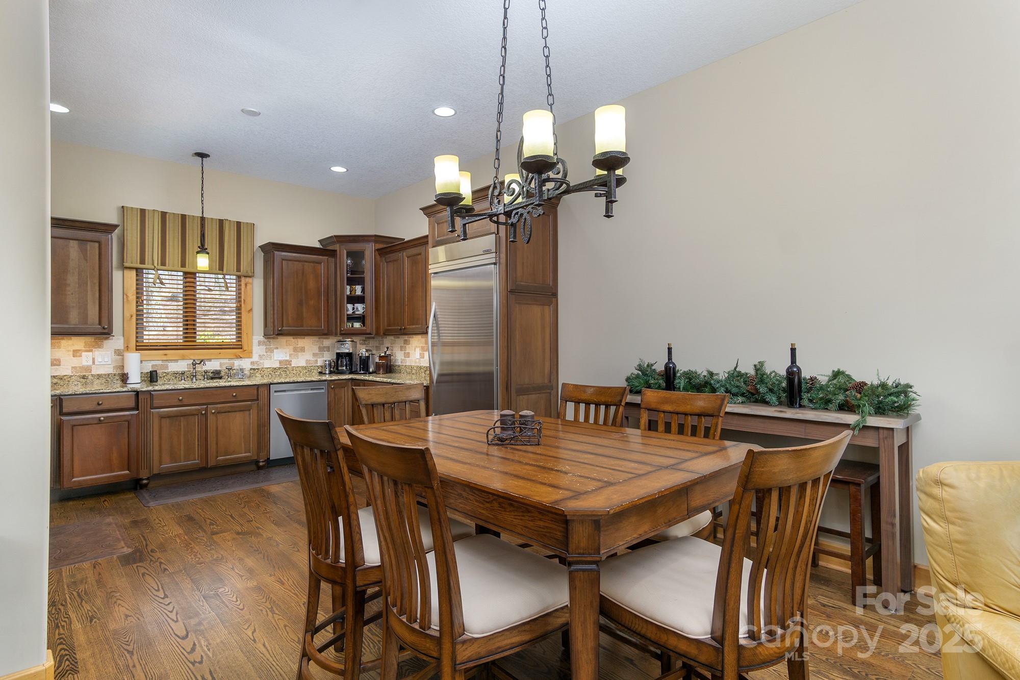 The Ridge Tops of Hawks Nest - Residential