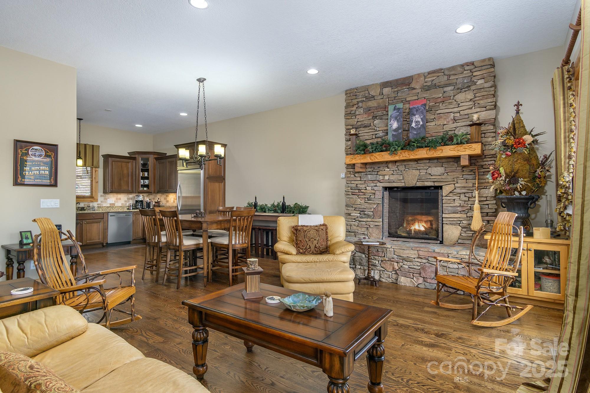 The Ridge Tops of Hawks Nest - Residential