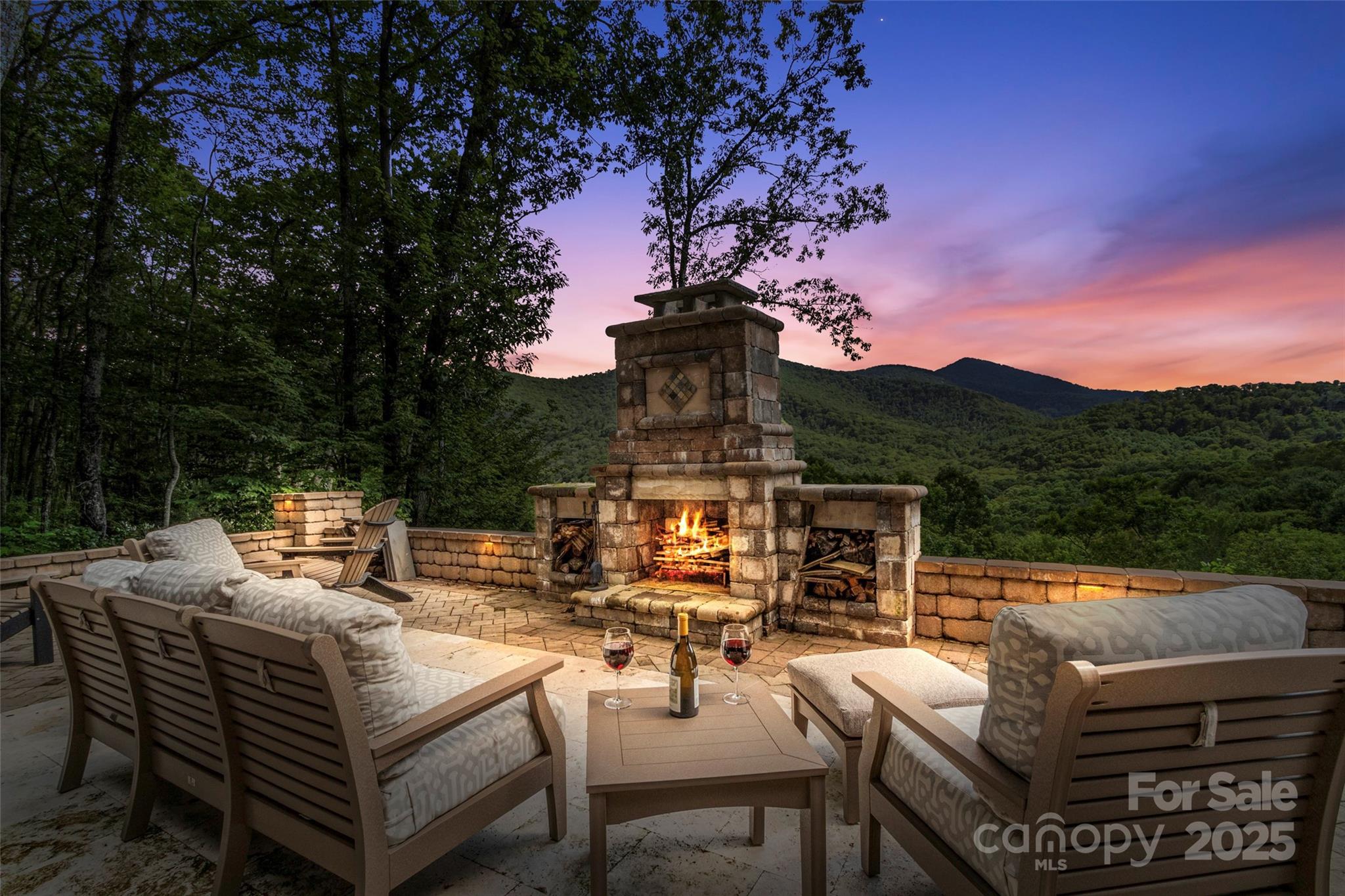 The Ridge Tops of Hawks Nest - Residential