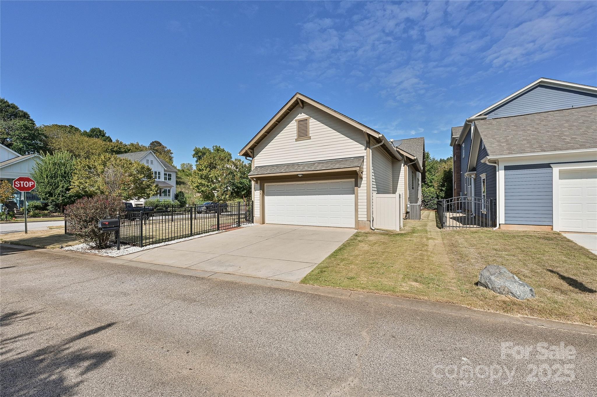 Riverwalk - Residential