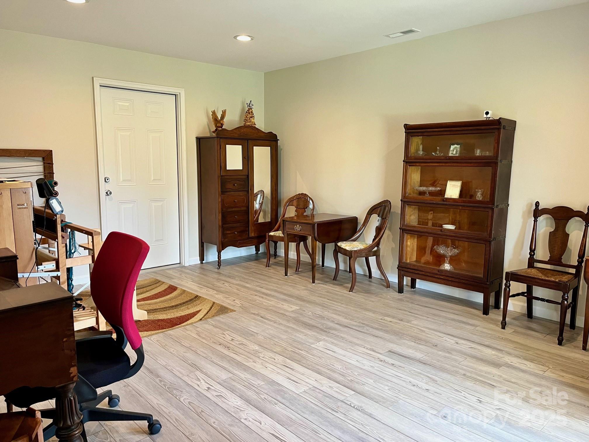 Waters Edge - Residential