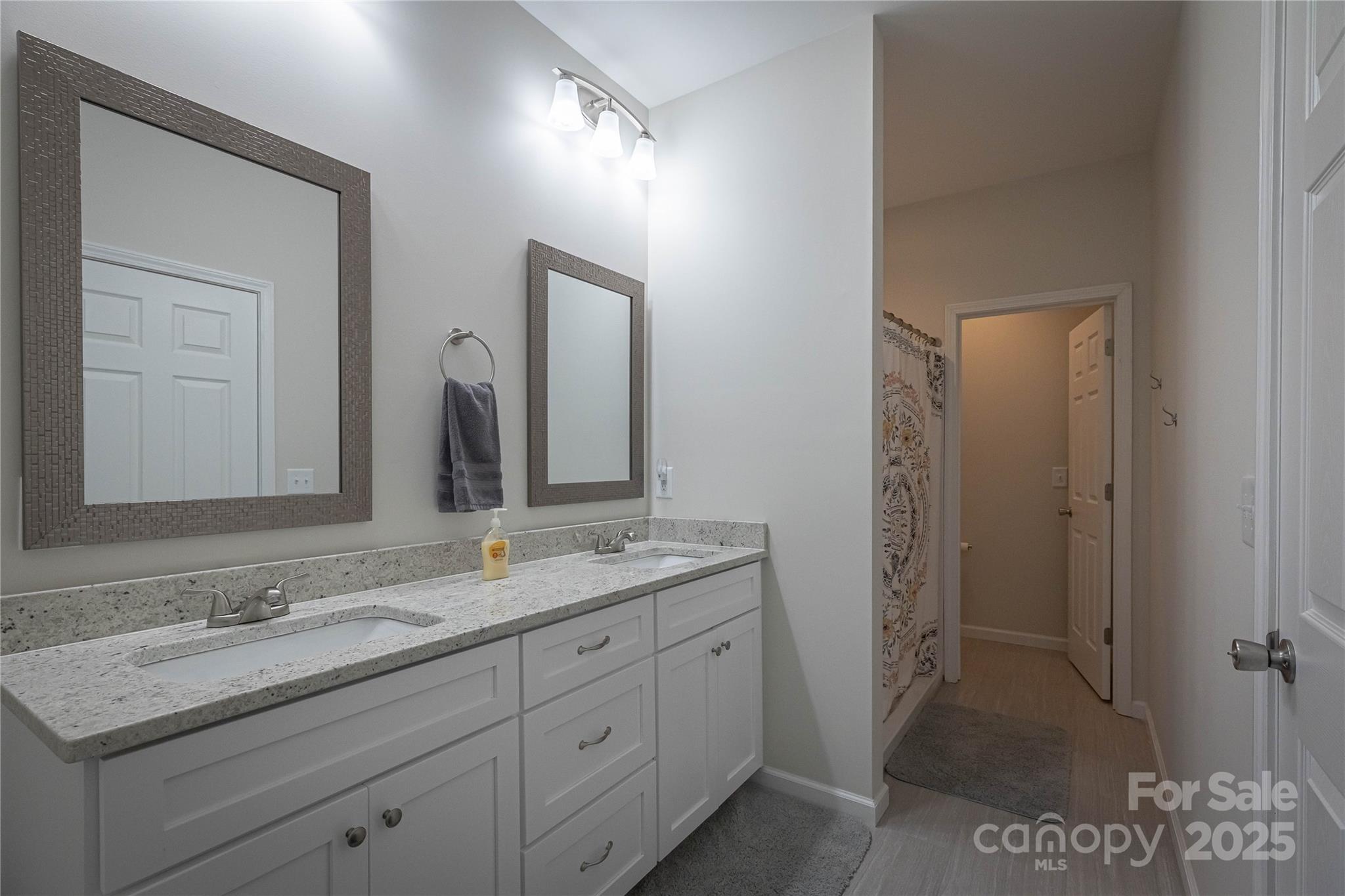 Waters Edge - Residential