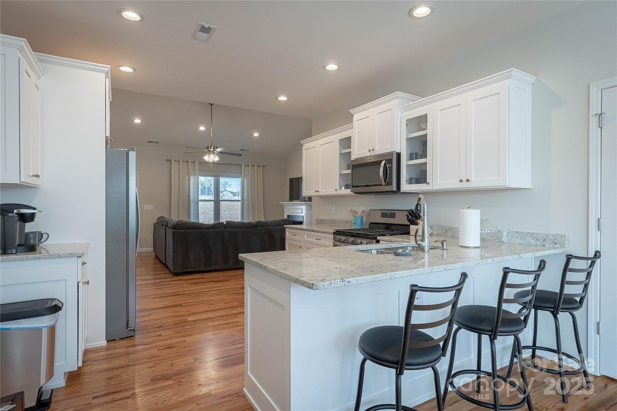 Waters Edge - Residential