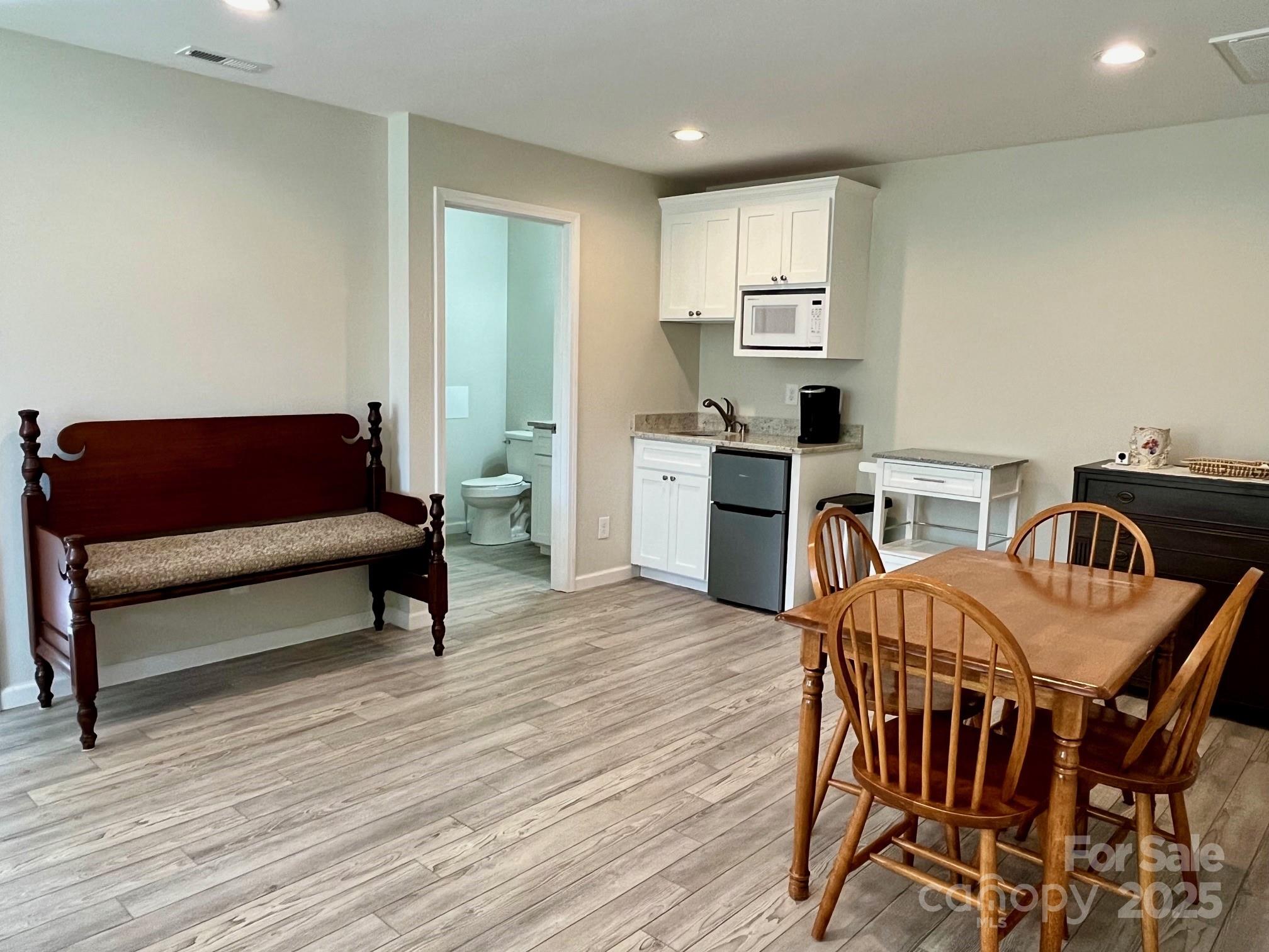 Waters Edge - Residential