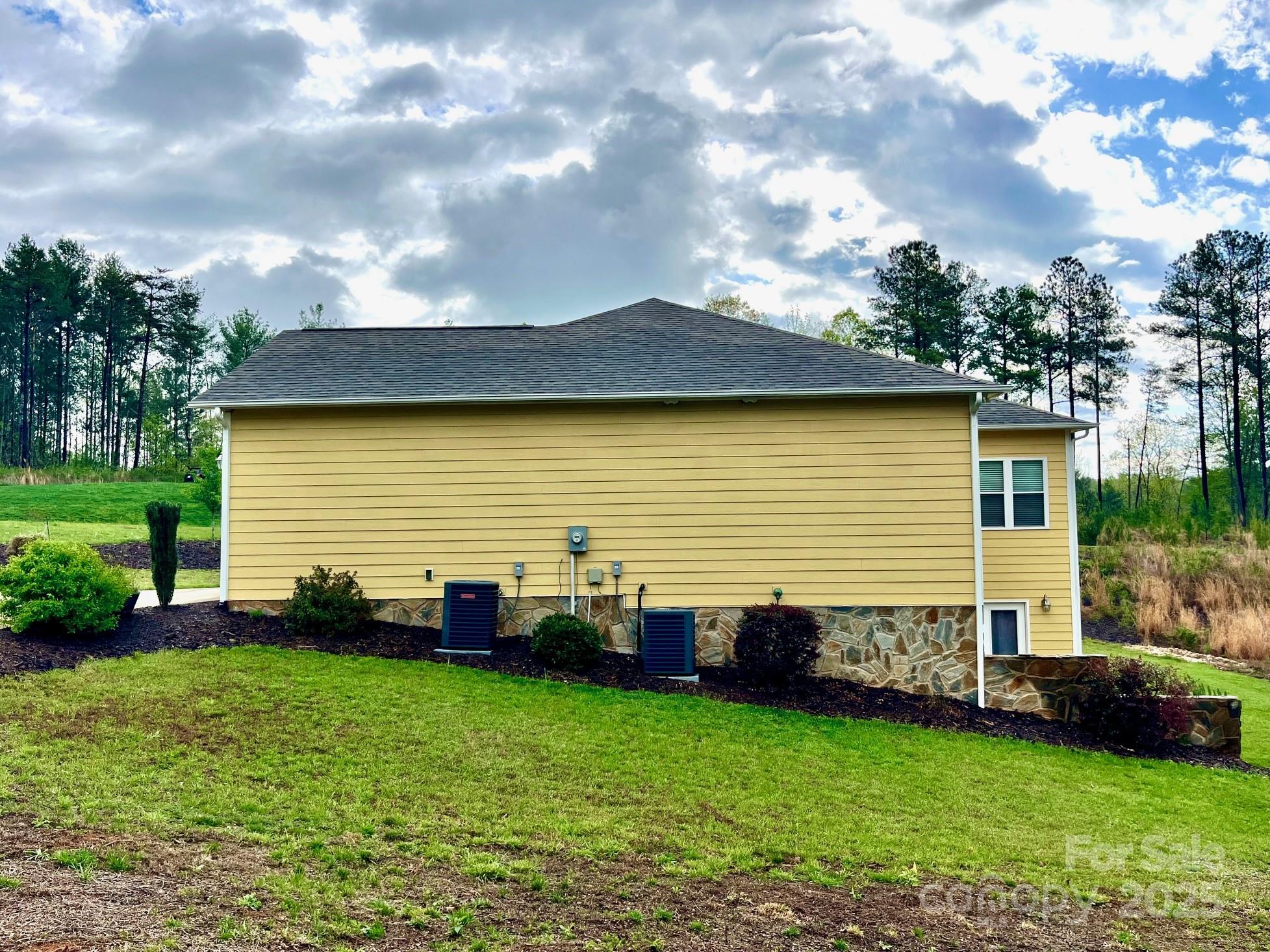 Waters Edge - Residential