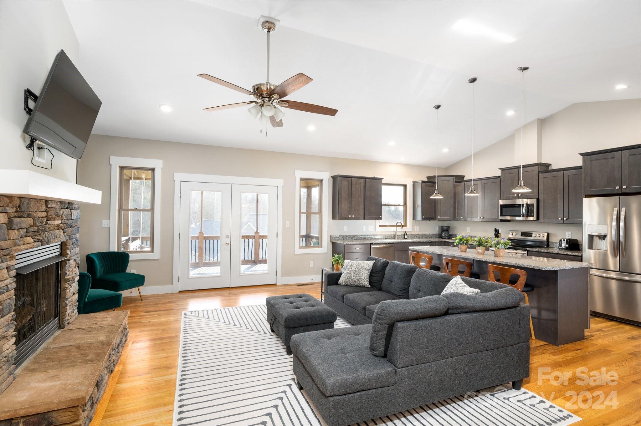 Amazing Acres - Residential