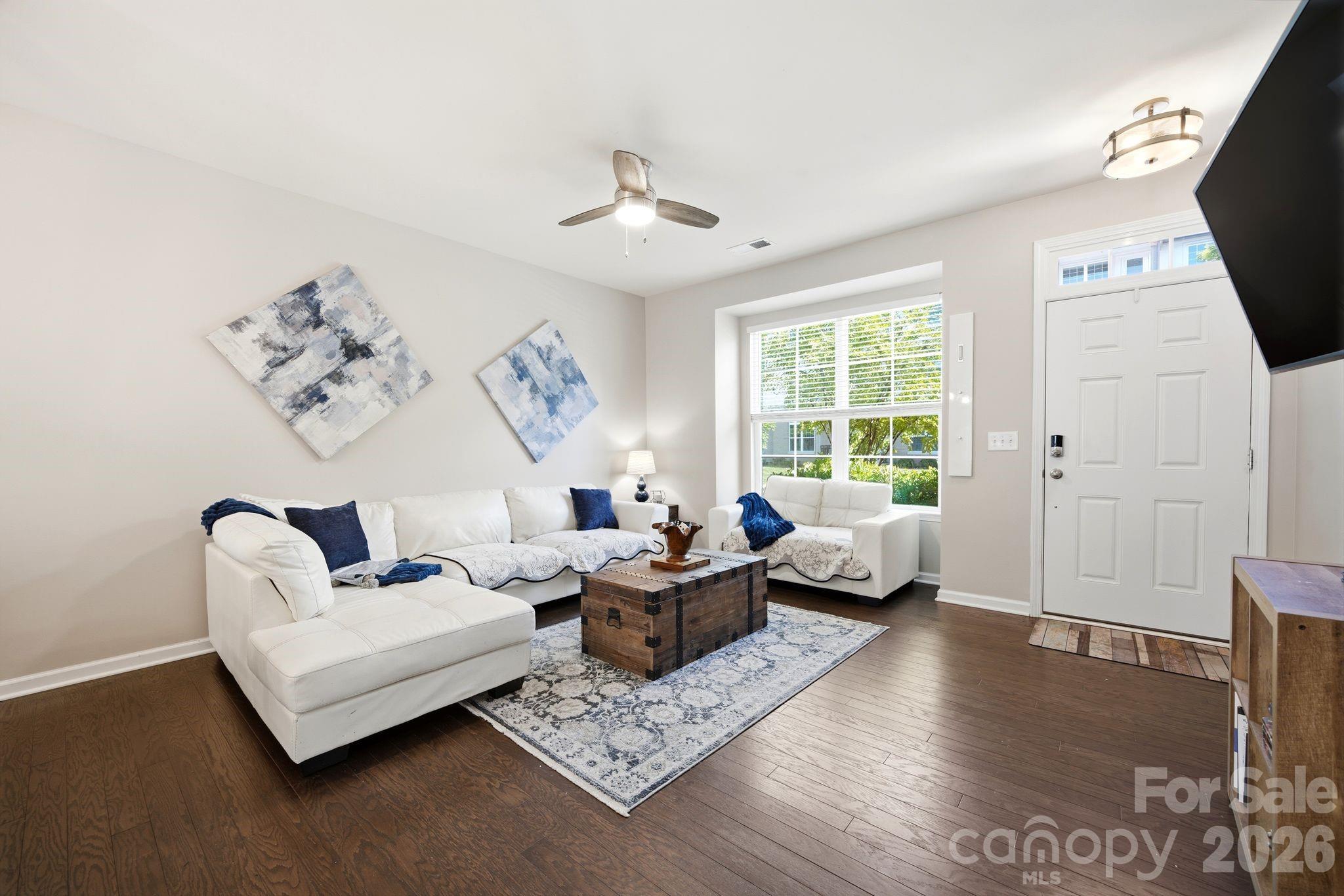 6913 Walnut Branch Lane