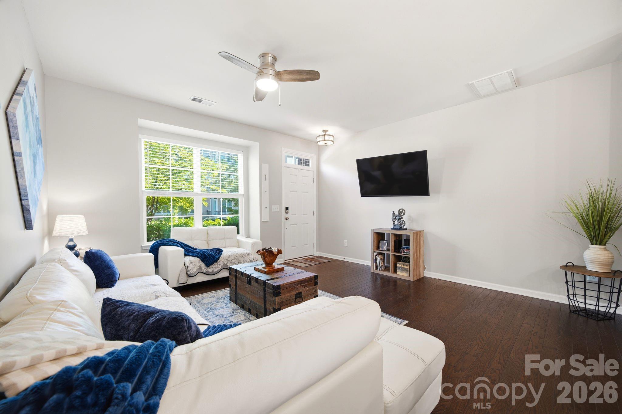6913 Walnut Branch Lane