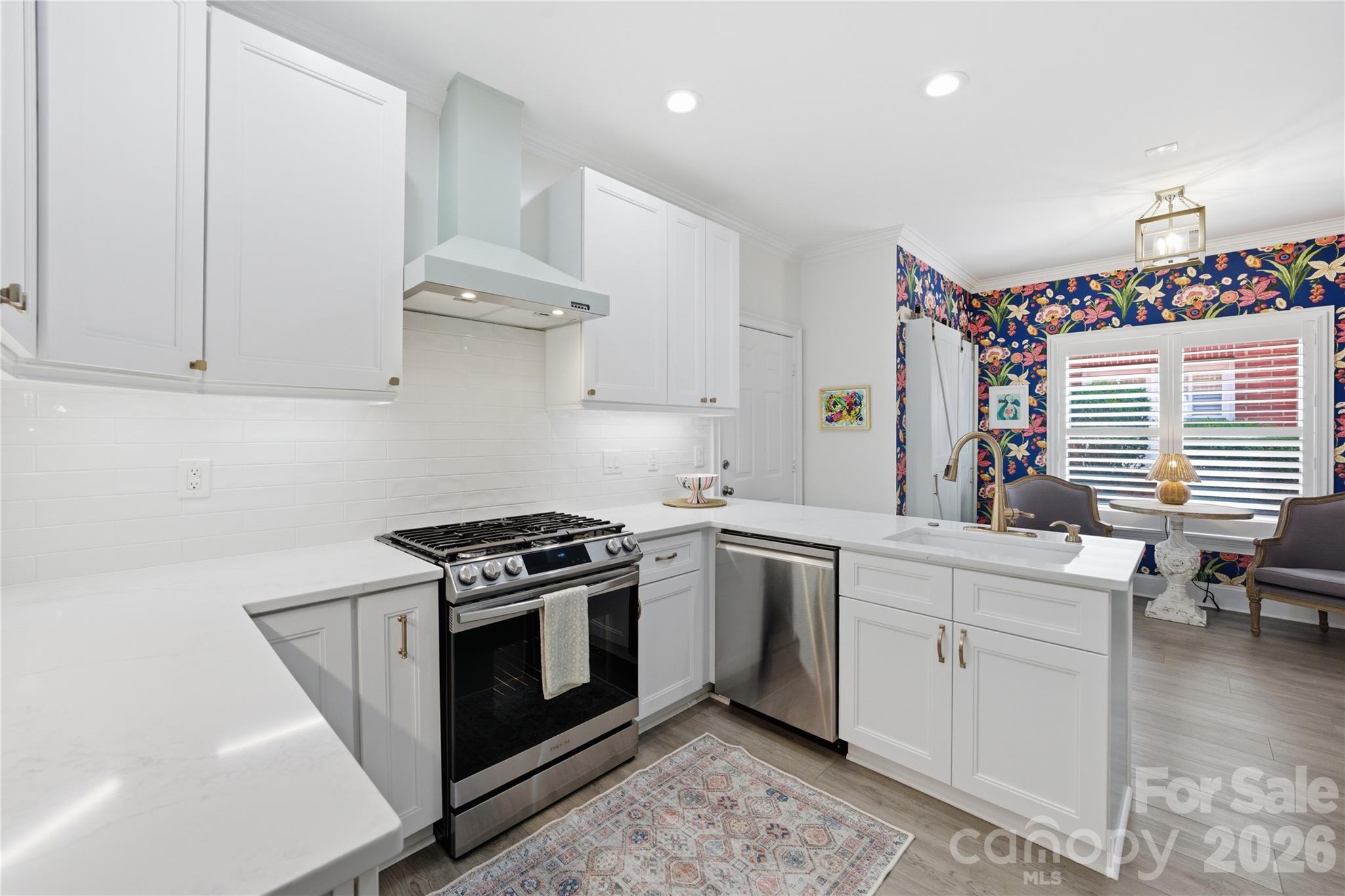 Sharon Commons - Residential