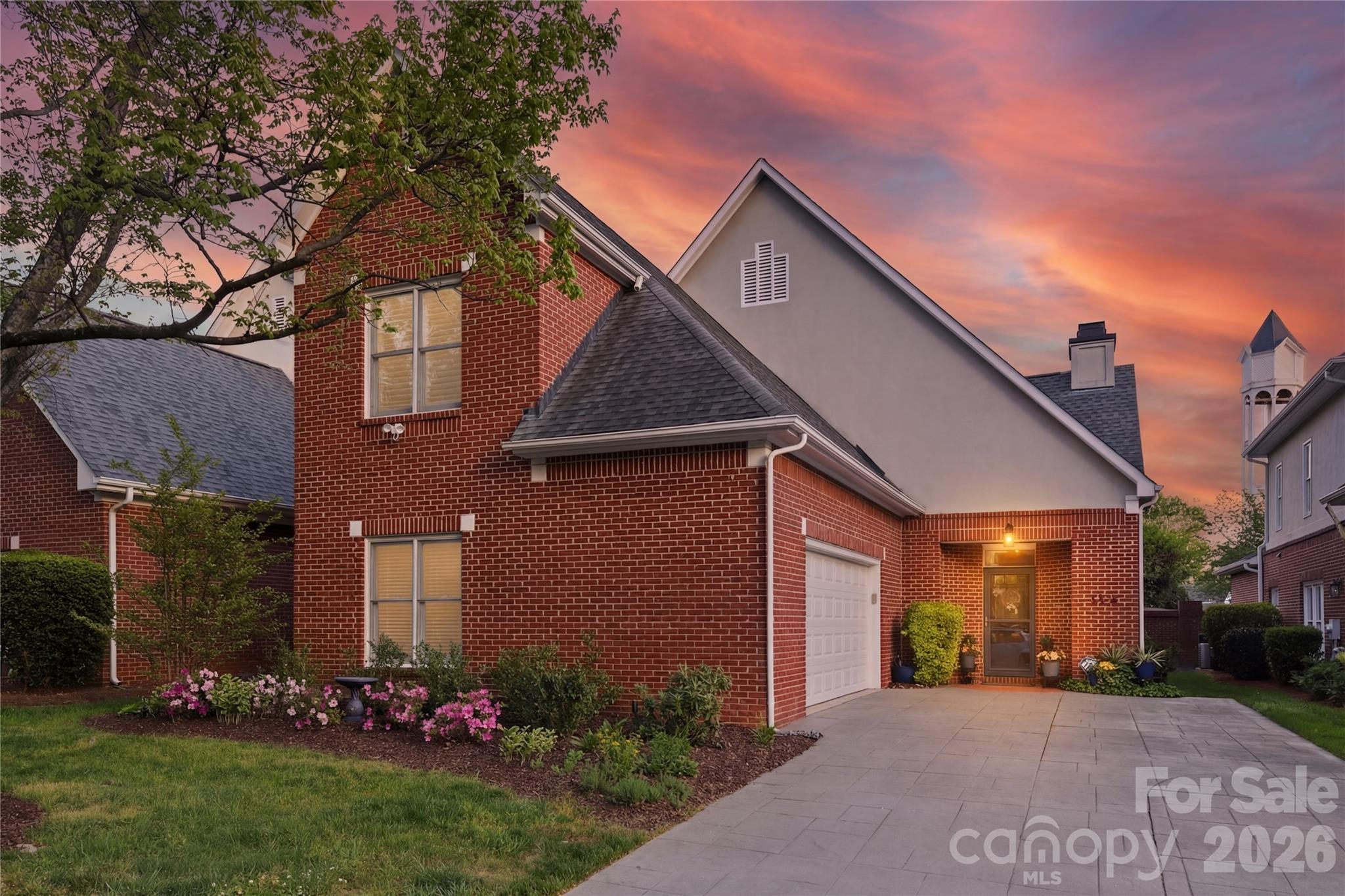 Sharon Commons - Residential