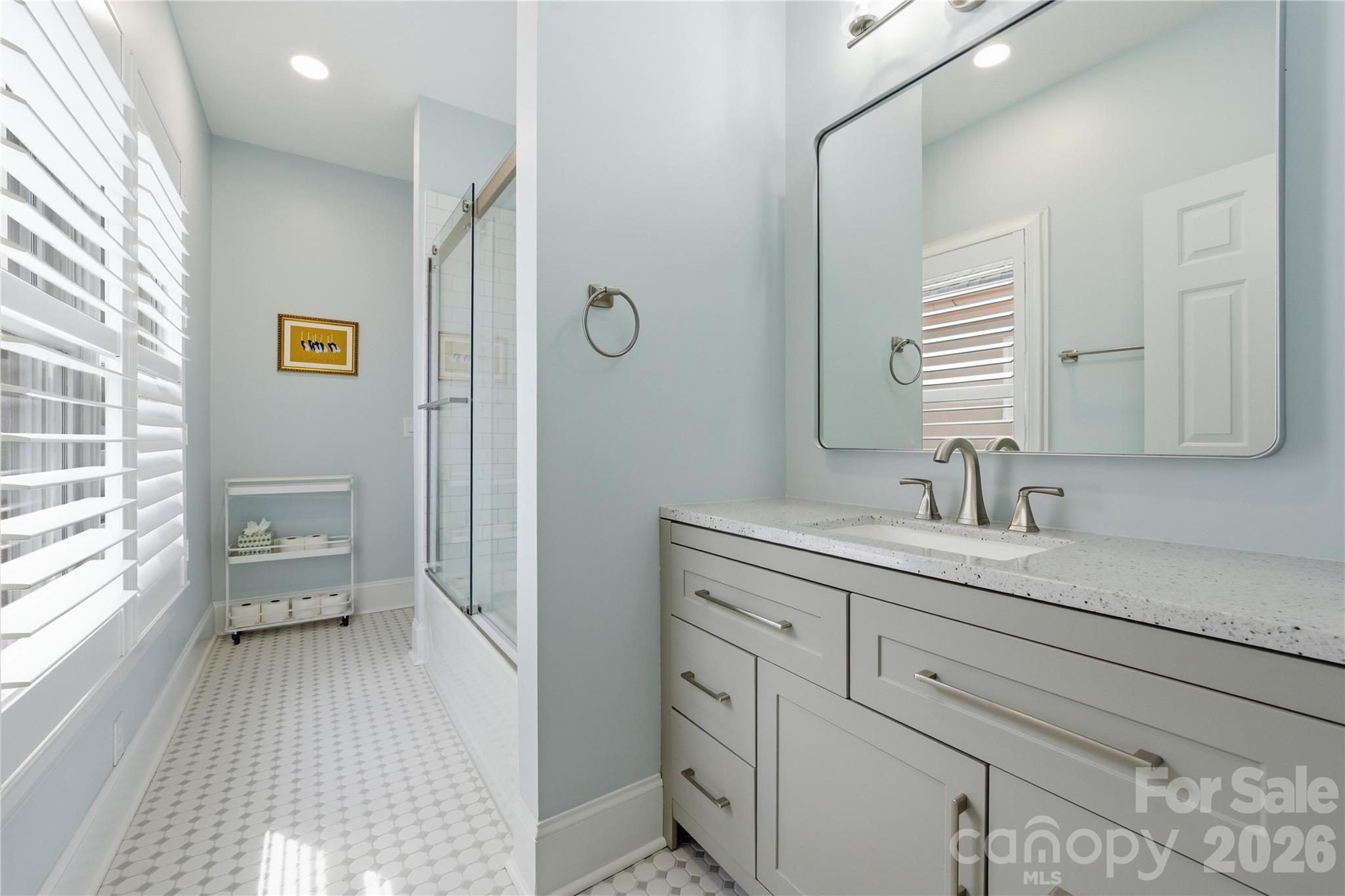 Sharon Commons - Residential