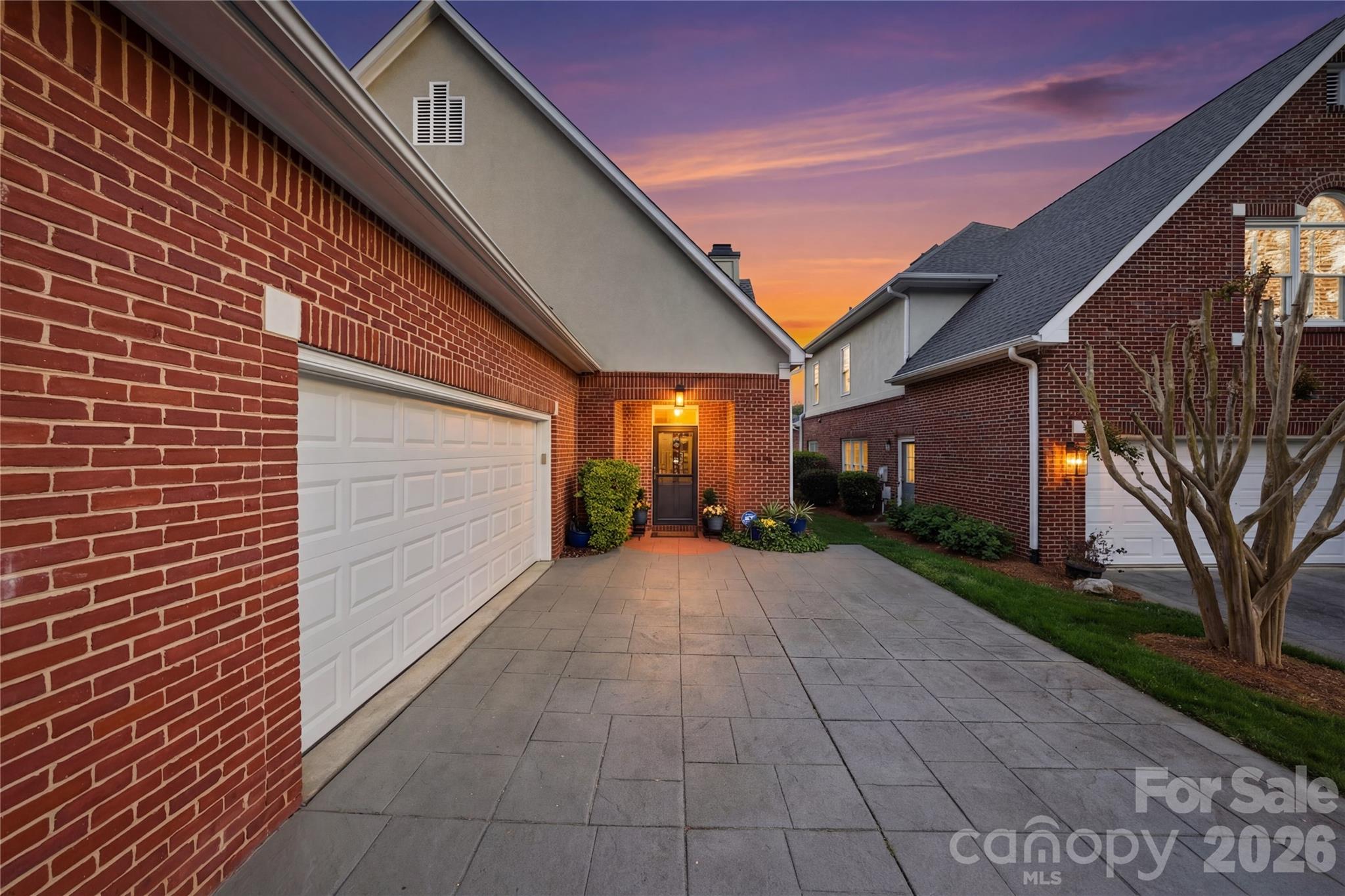 4118 Sharon Commons Lane