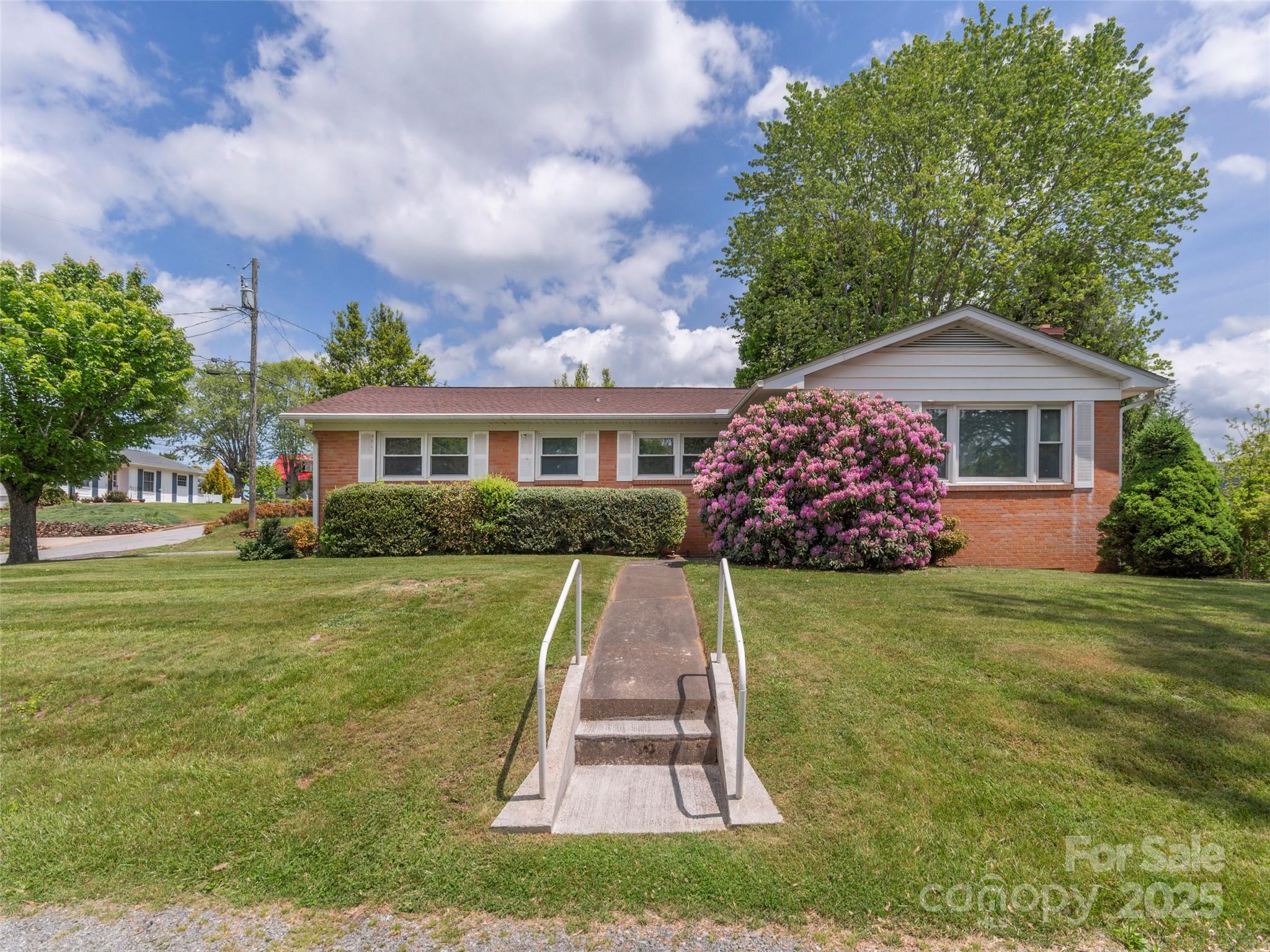 420 Wesley Street