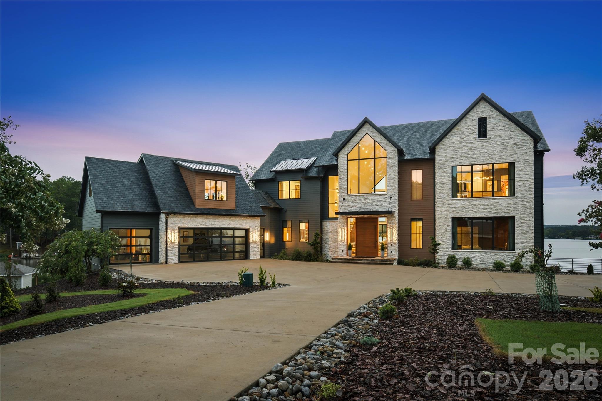 123 Cove Point