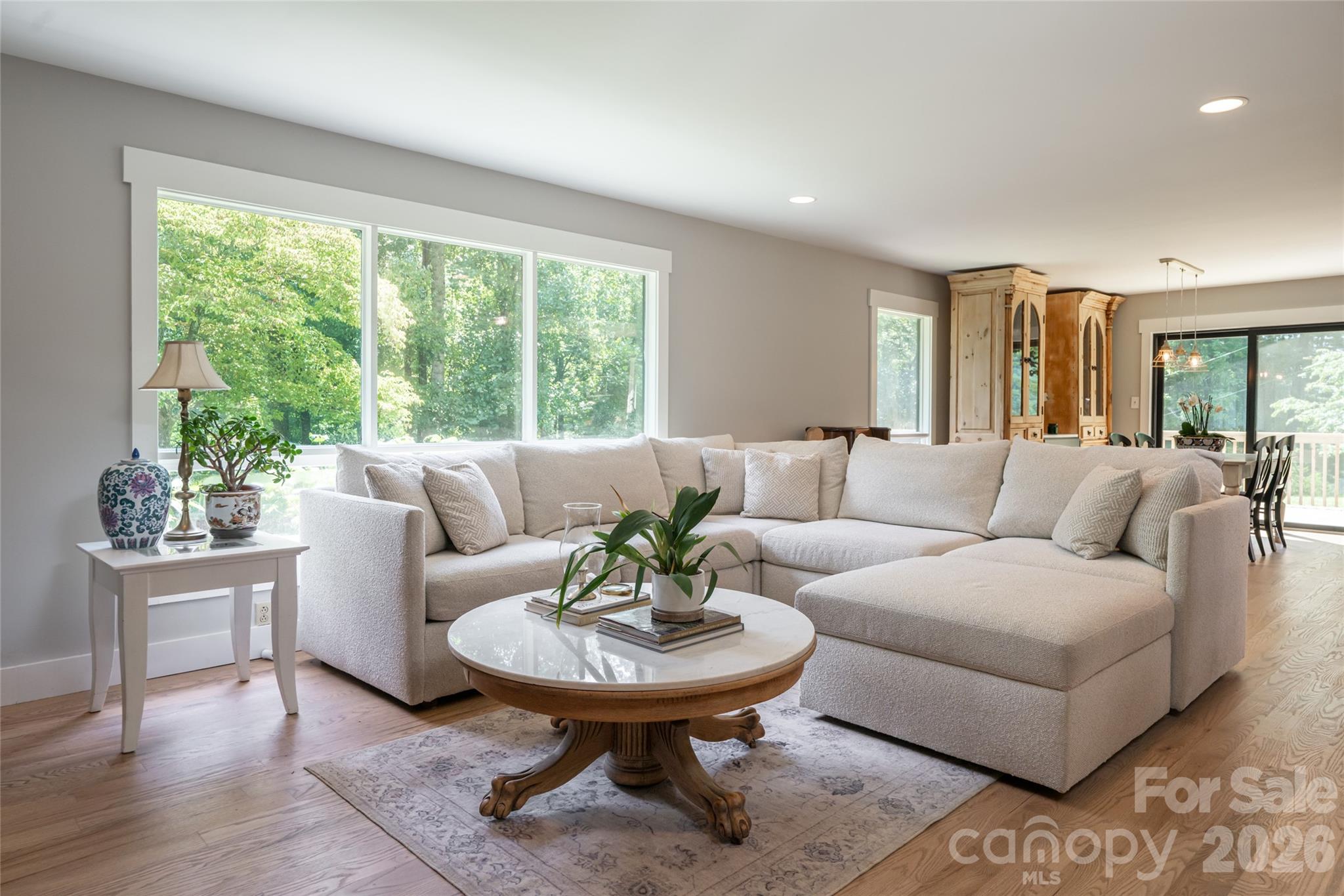 360 Pinners Cove Road