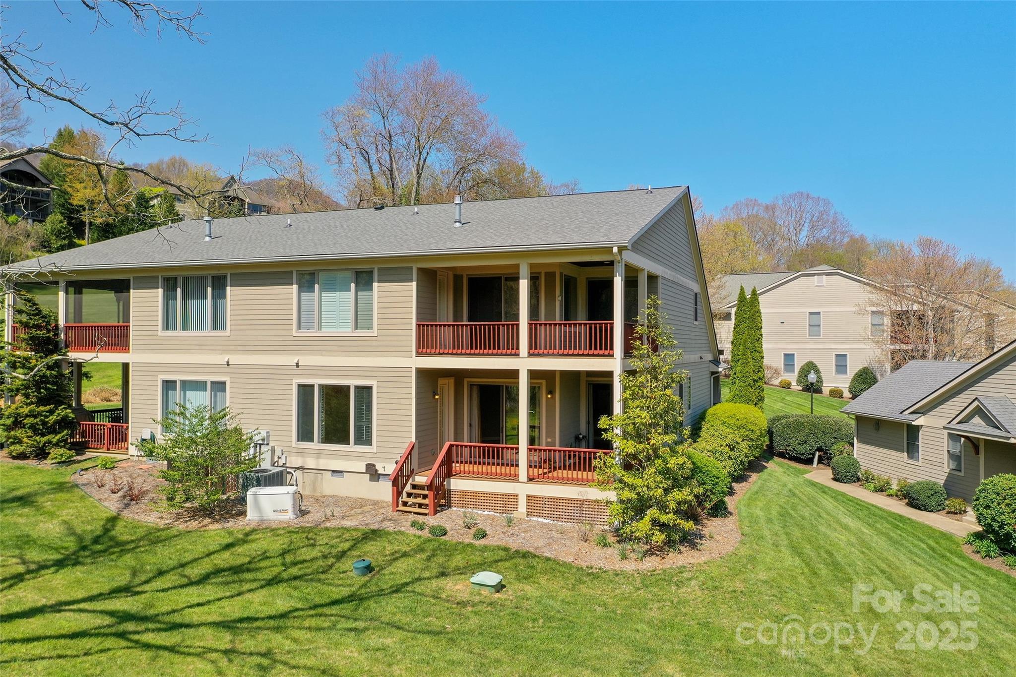 111 Augusta Circle