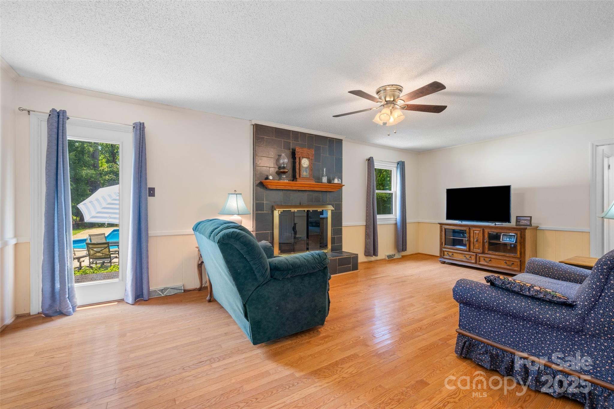 Meadow Lakes - Residential