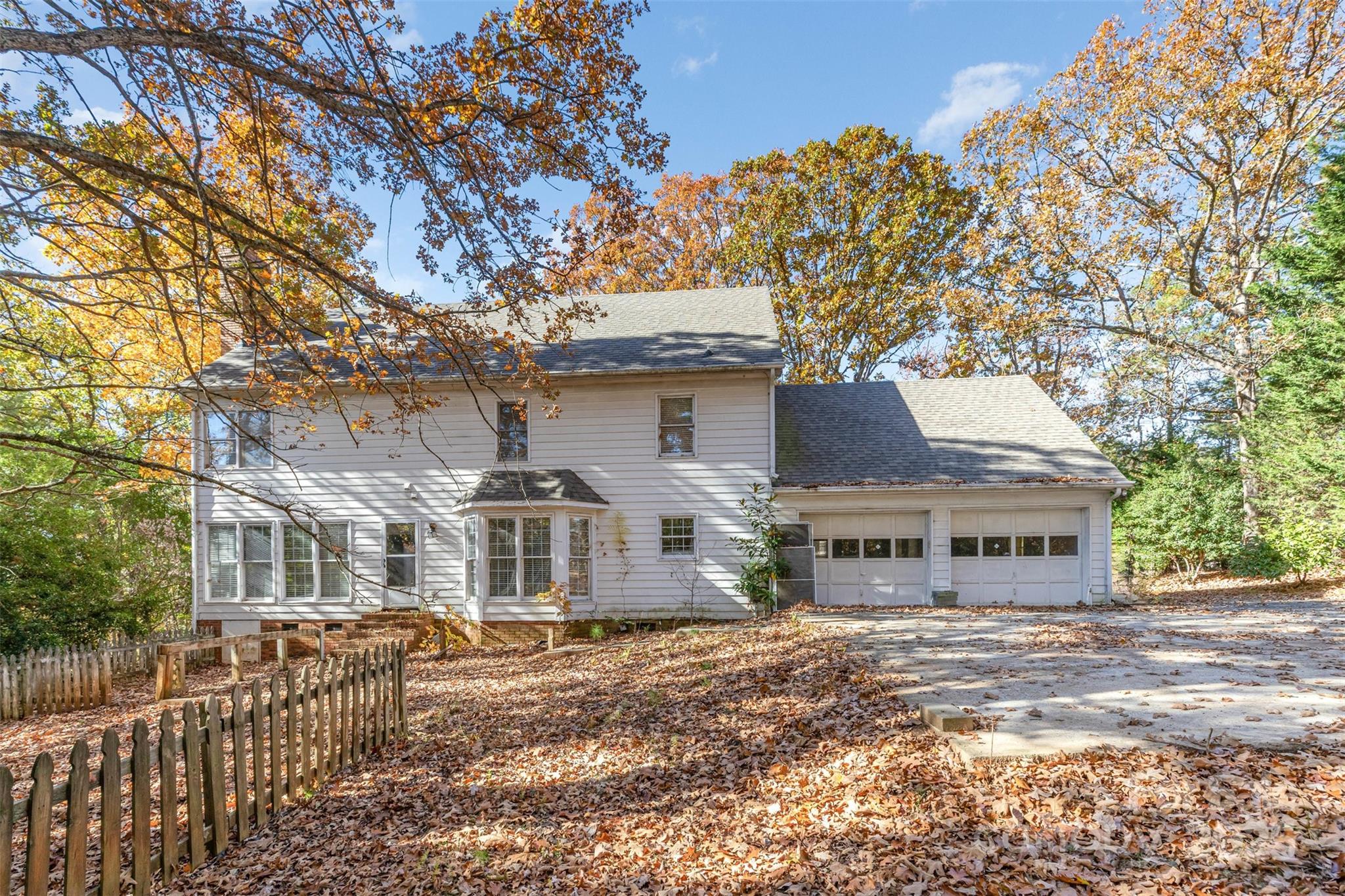 9208 Willowglen Trail