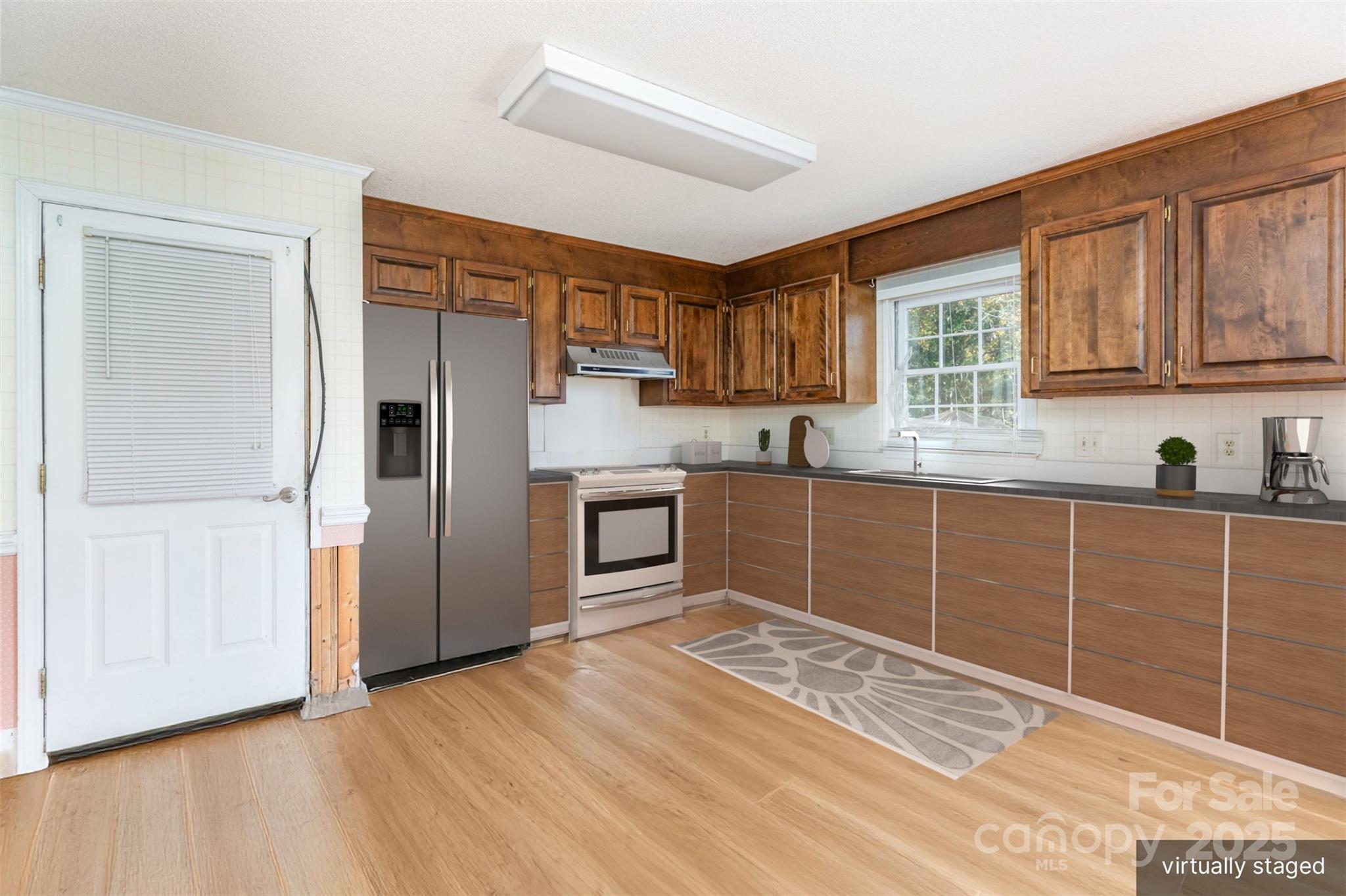 9208 Willowglen Trail