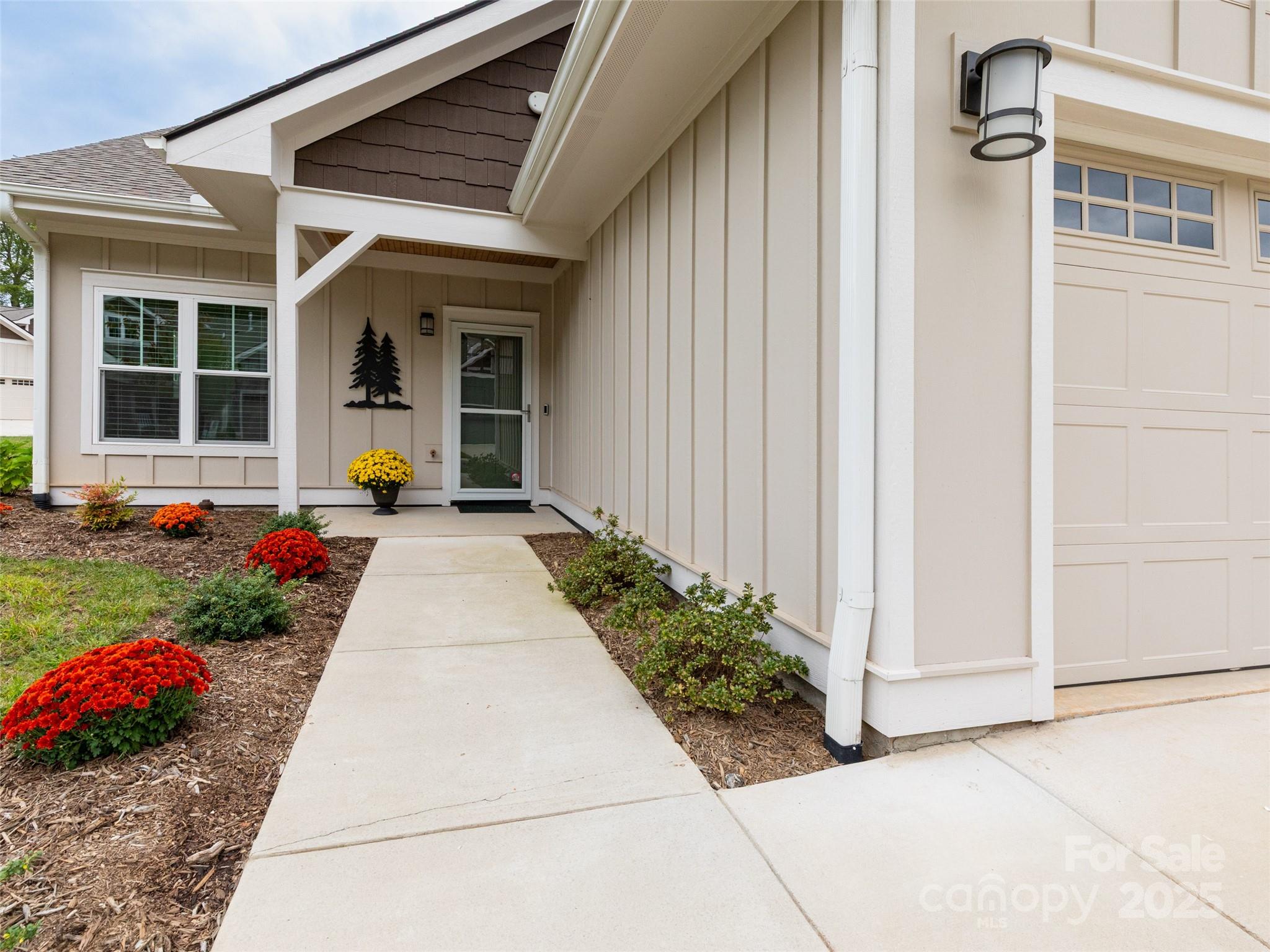 The Cottages at Averys Creek - Residential