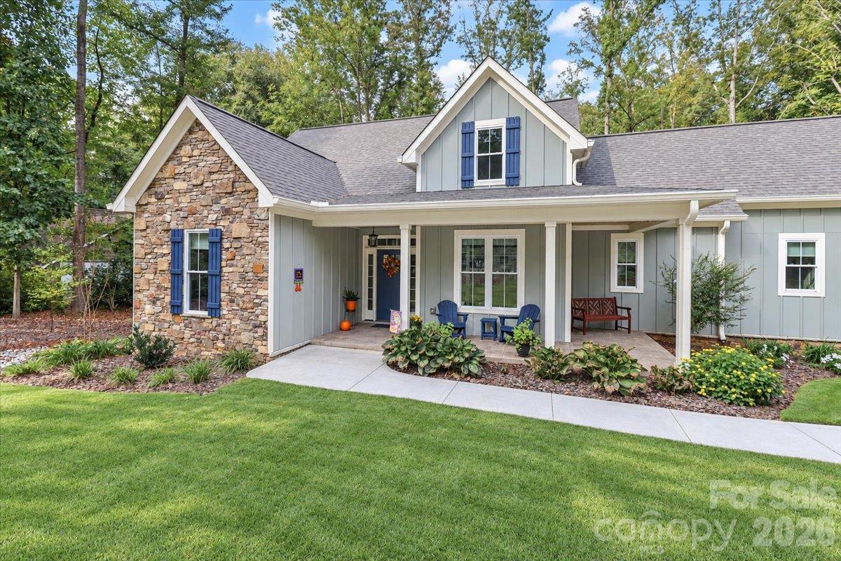 618 Saint Cloud Drive