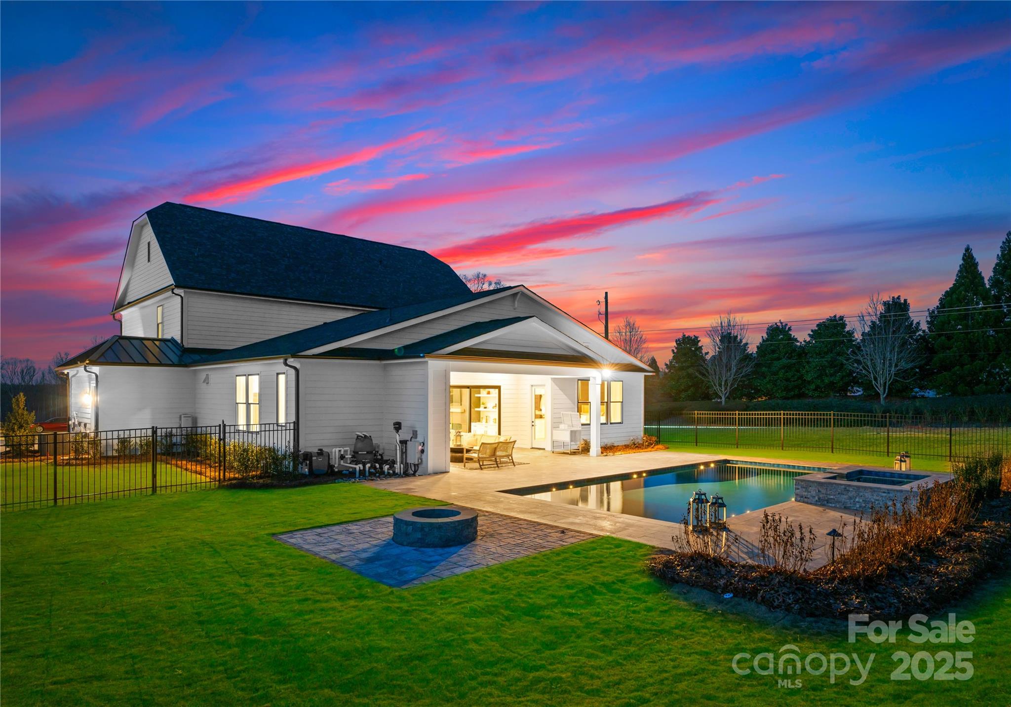 The Bluffs at Wesley Chapel - Residential