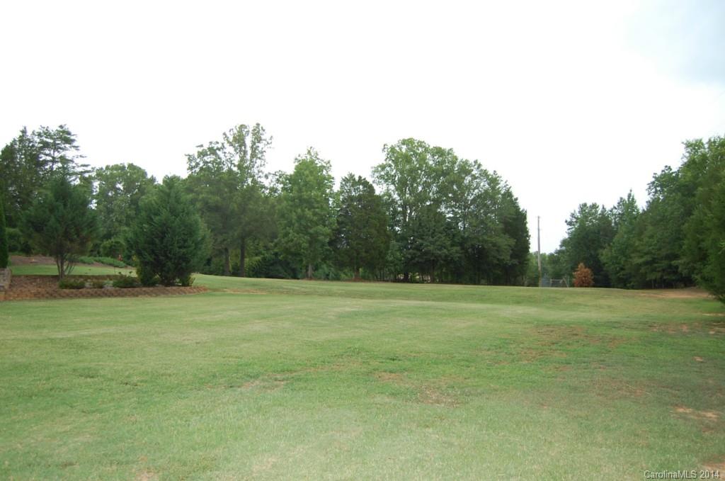 Pineleaf Acres - Residential