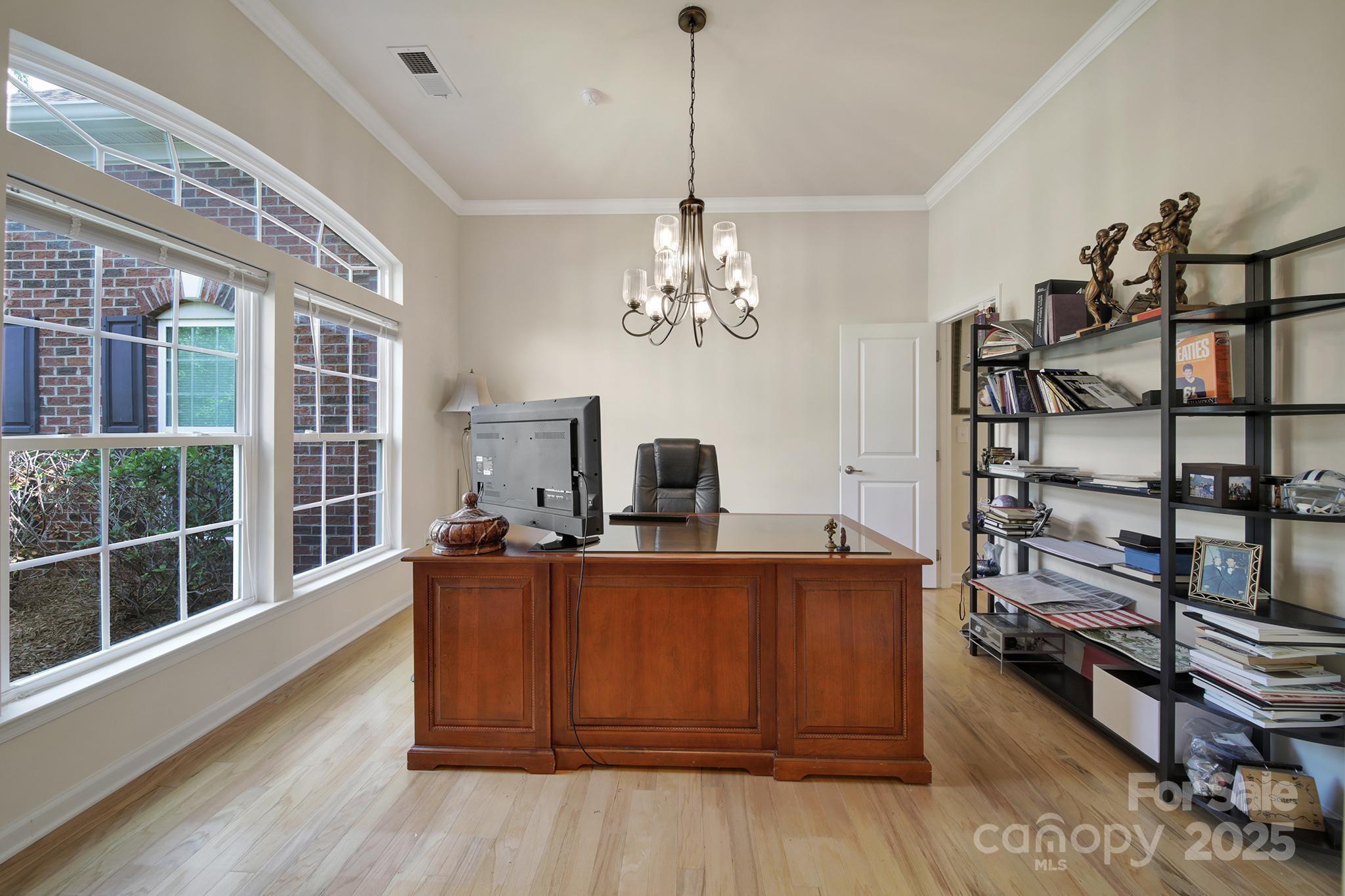 2000 Taney Way