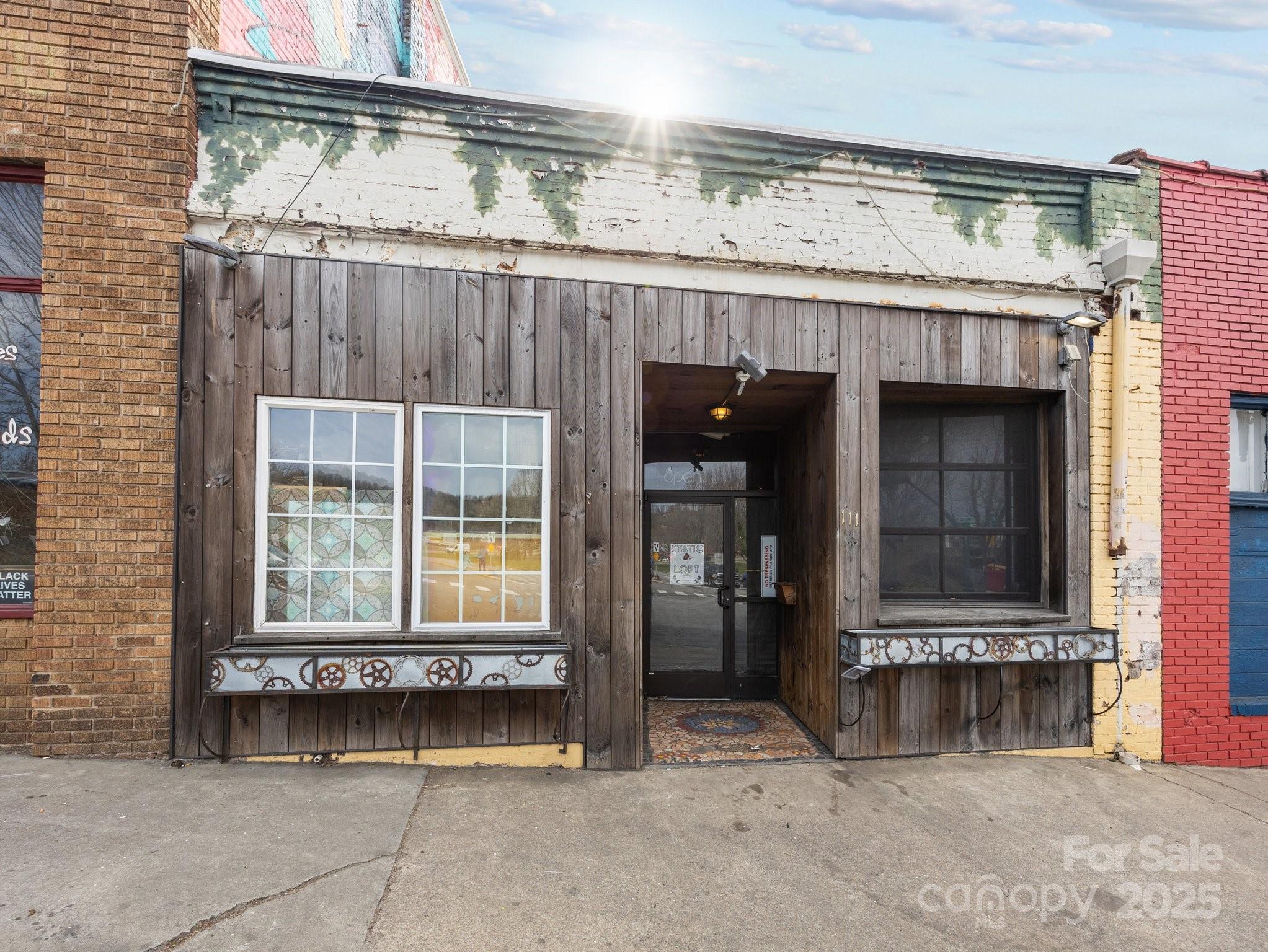 111 Broadway Street 1