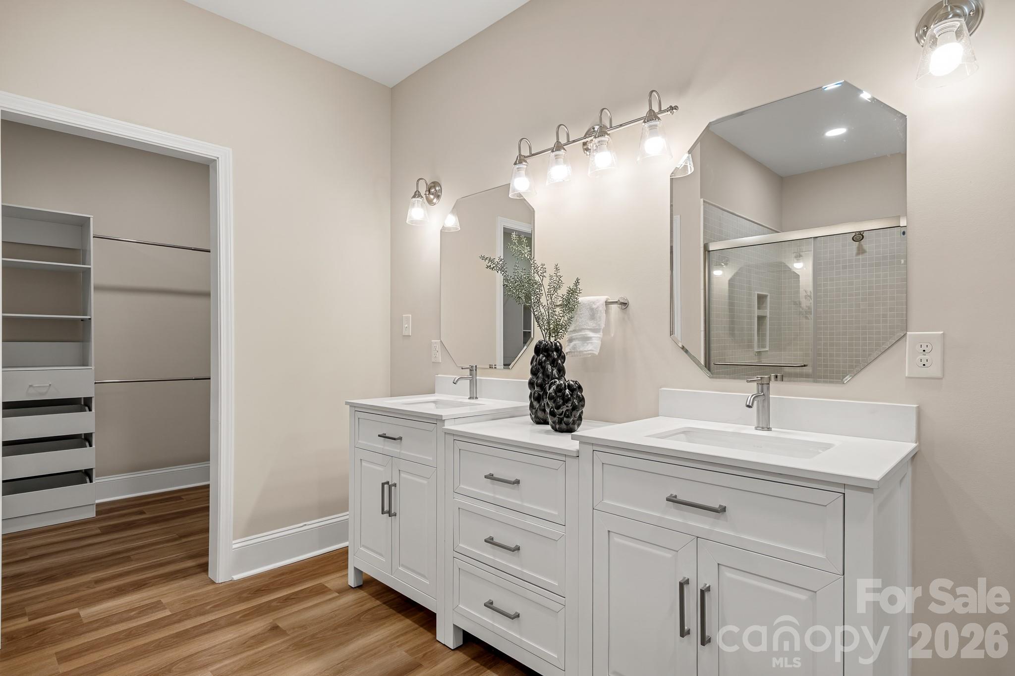 Stoneridge Lakes - Residential